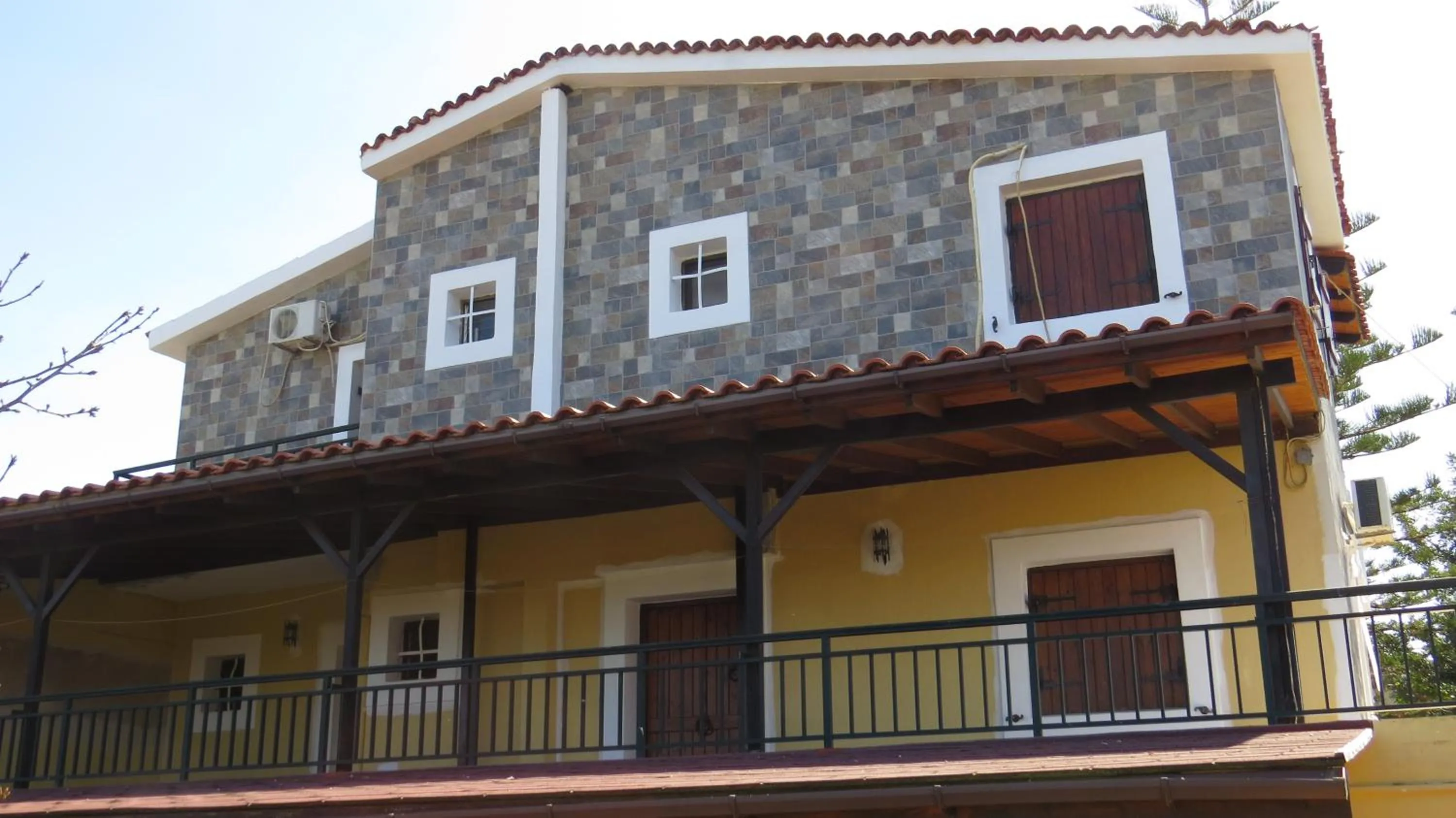 Property building in Villa Medusa