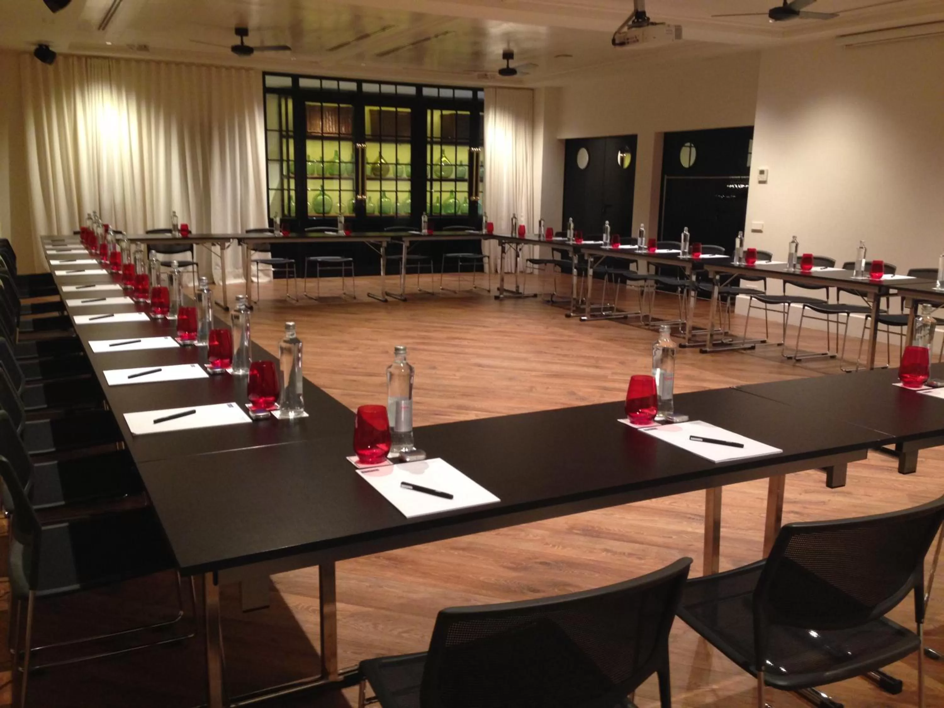 Area and facilities, Business Area/Conference Room in H10 Metropolitan 4* Sup