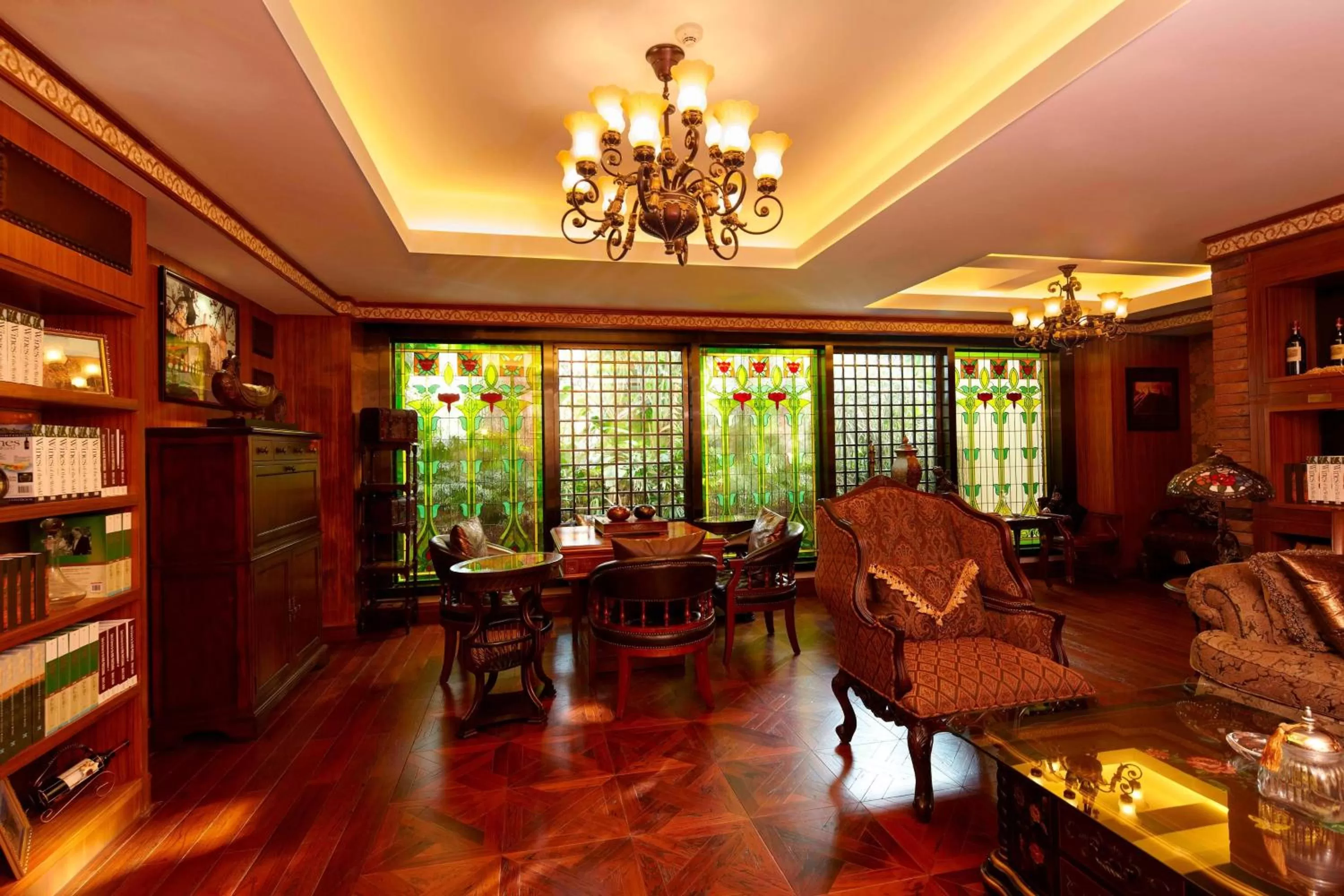 Lounge or bar in Sheraton Haikou Hotel