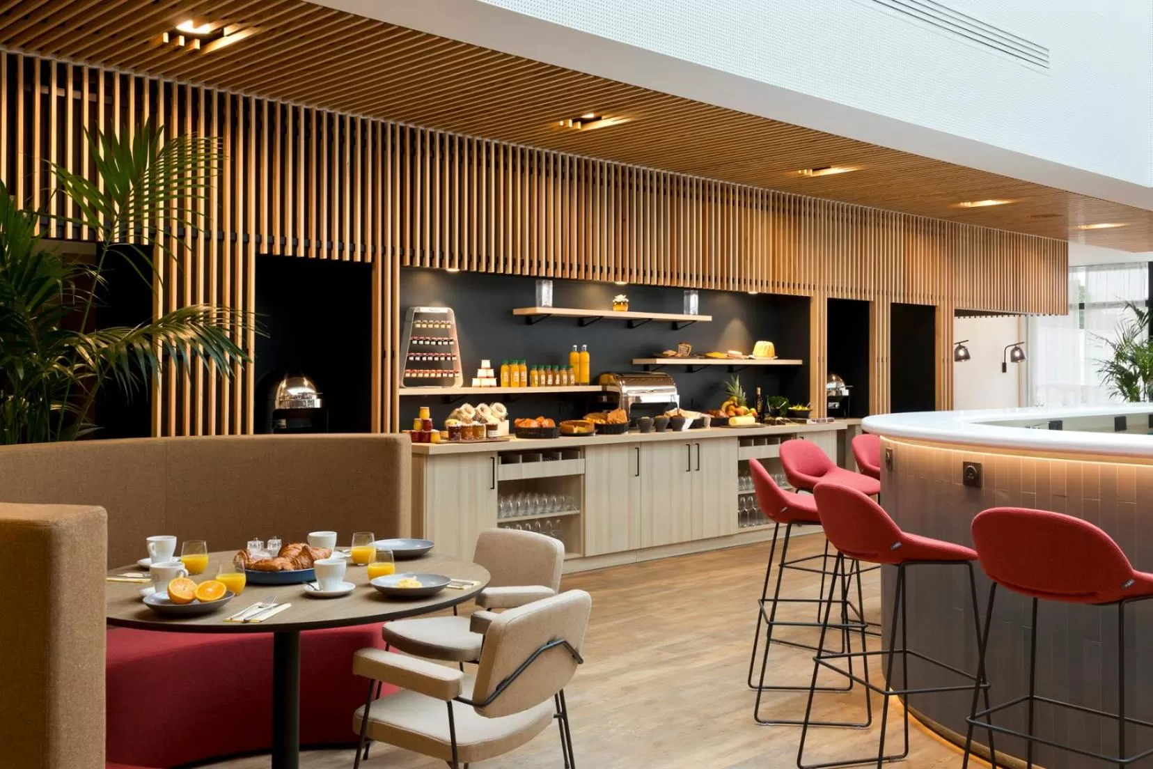 Restaurant/places to eat in Citadines Eurometropole Strasbourg