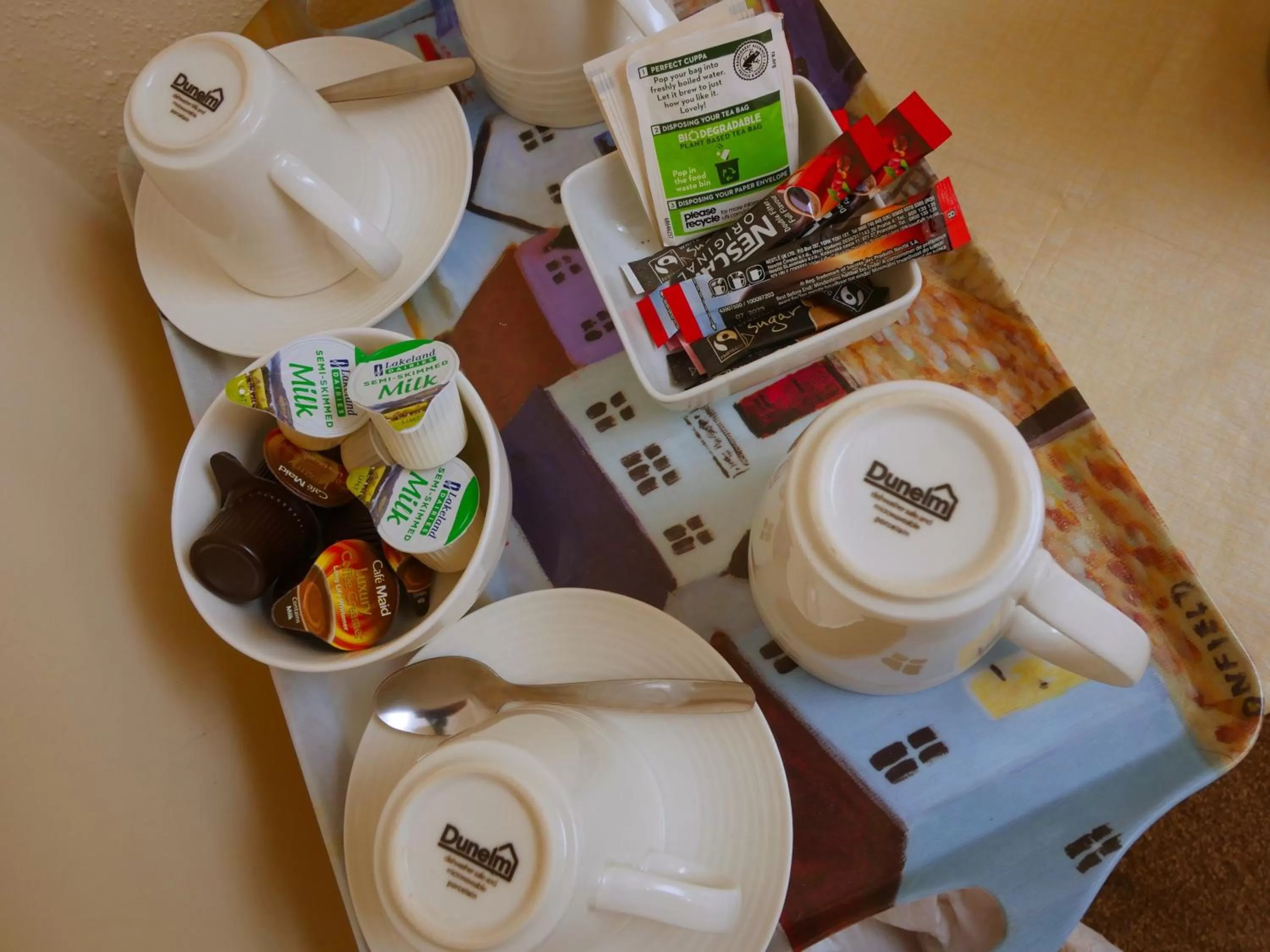 Coffee/tea facilities in The Five Bells, Eastry