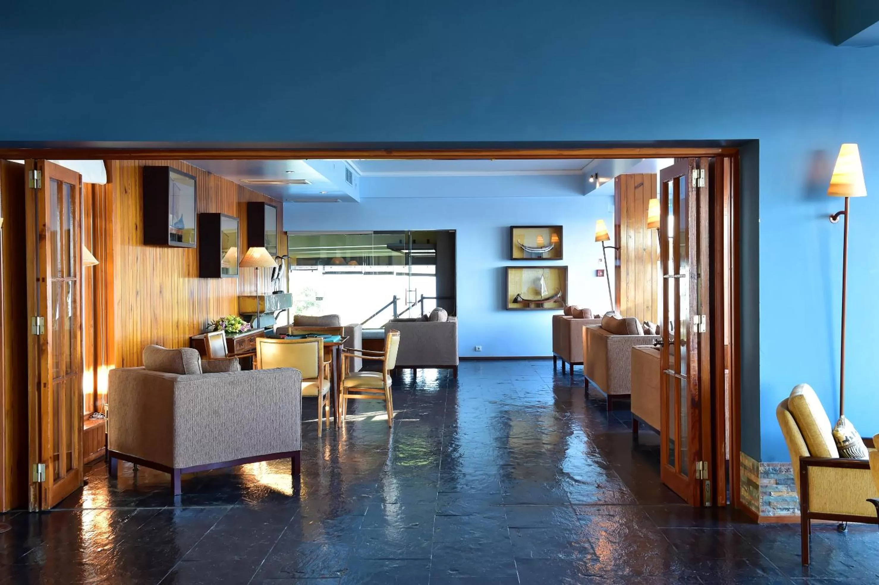 Communal lounge/ TV room in Pousada da Ria