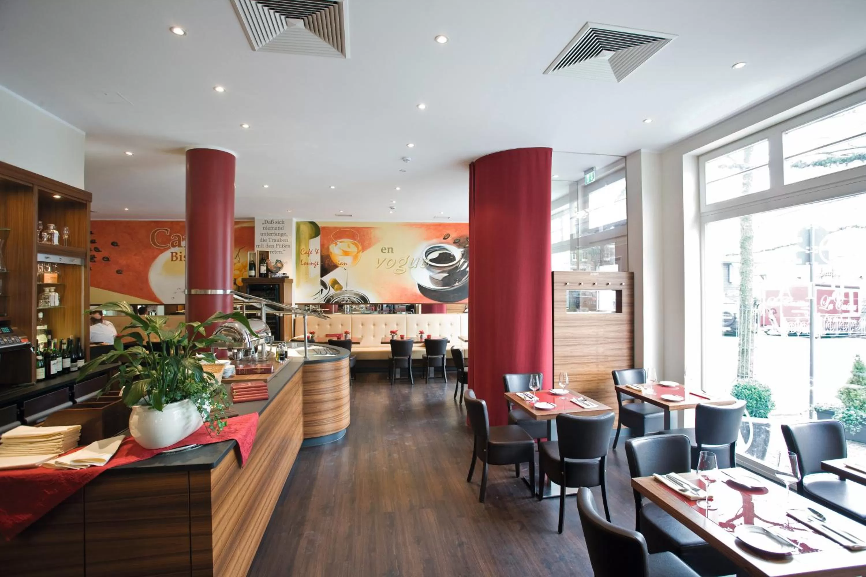 Restaurant/places to eat in Hotel Gräfrather Hof