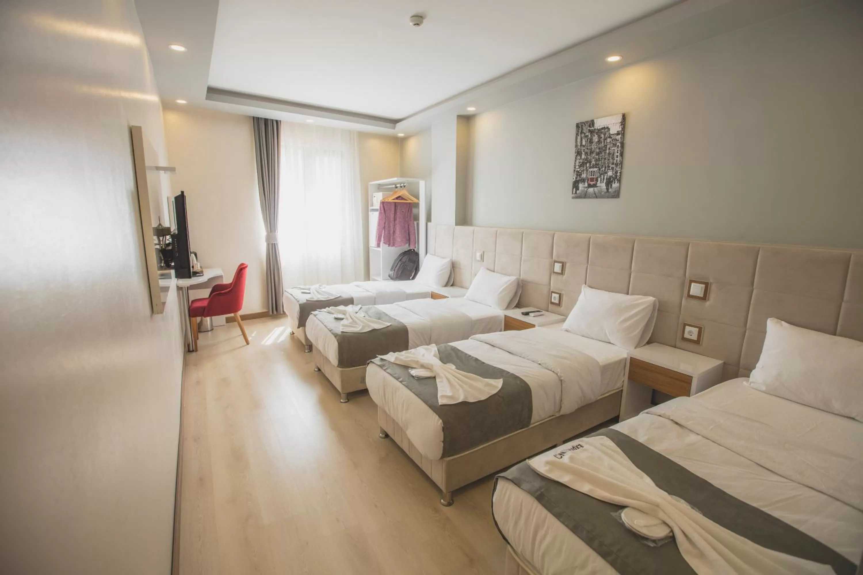 Bed in Express İnci Hotel