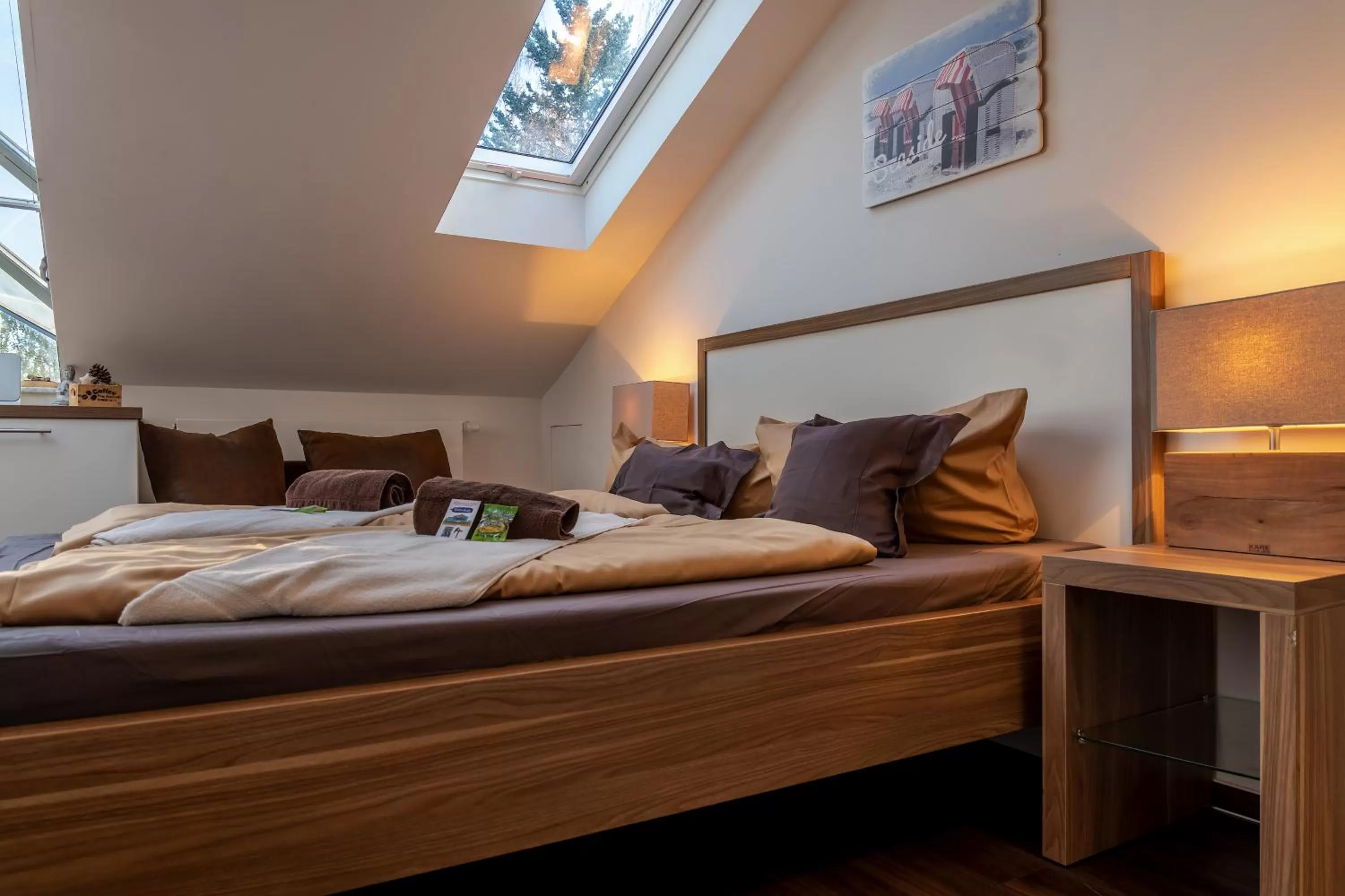 Photo of the whole room, Bed in Seaside-Townhouse