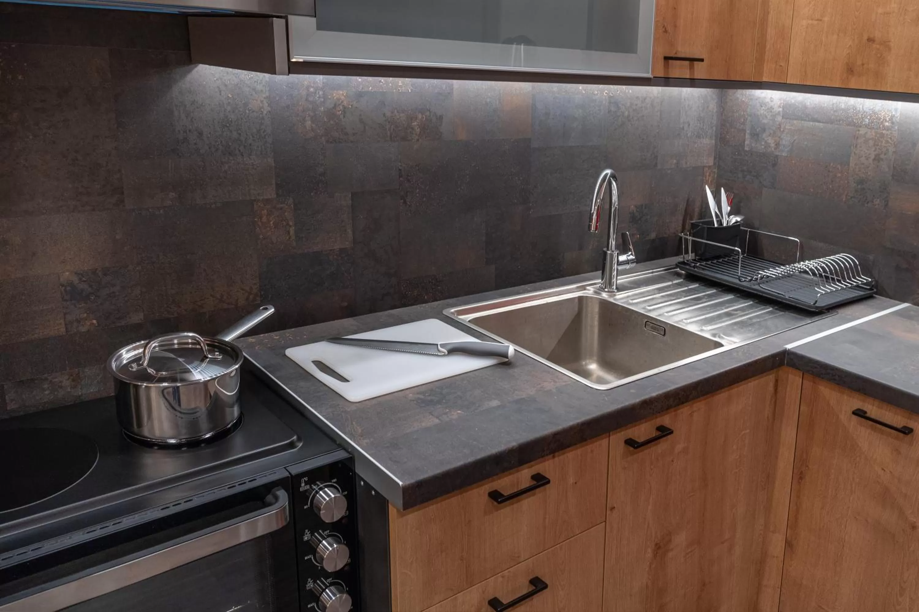 Kitchen or kitchenette in Exarchia House Project