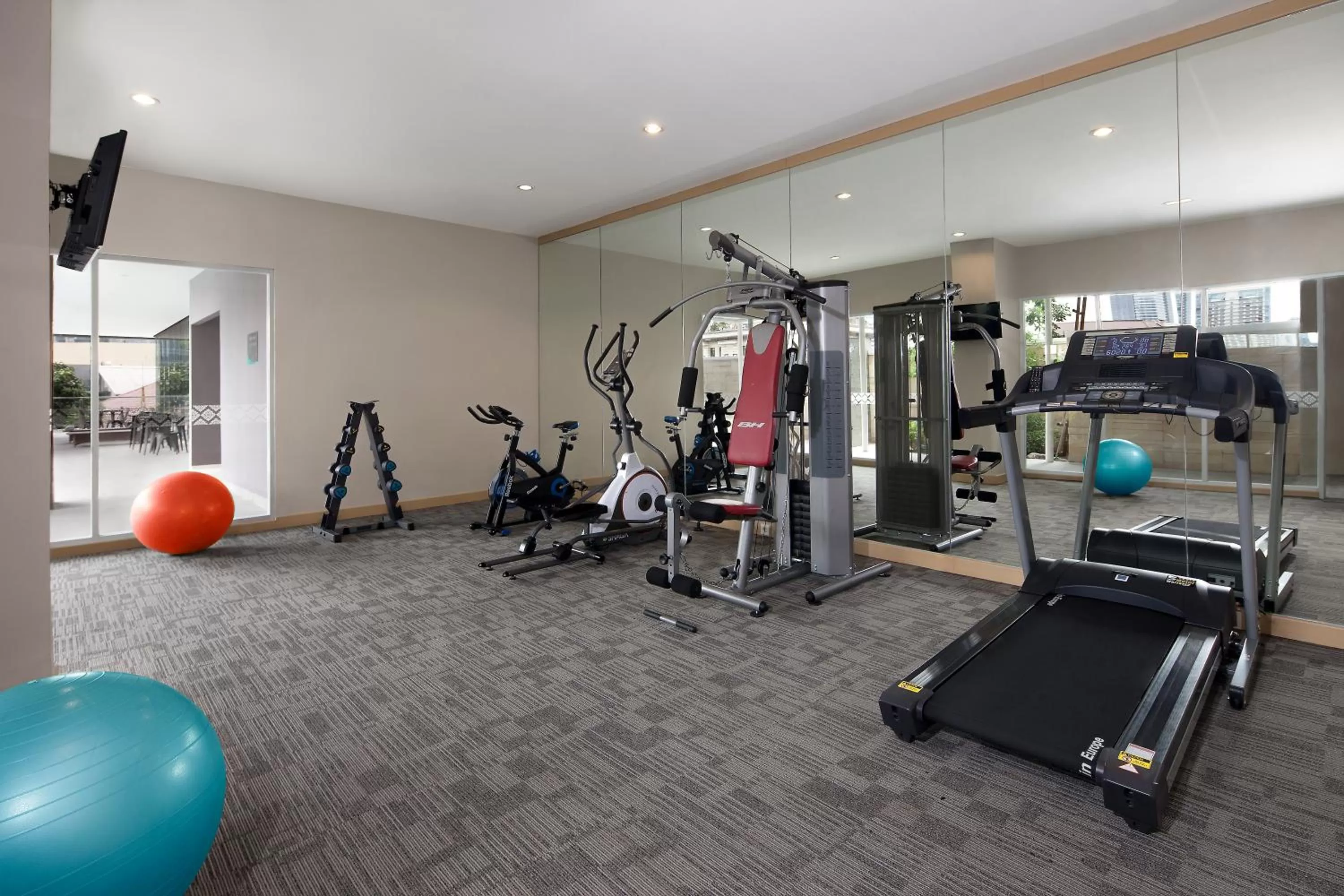 Fitness centre/facilities in Ayaka Suites
