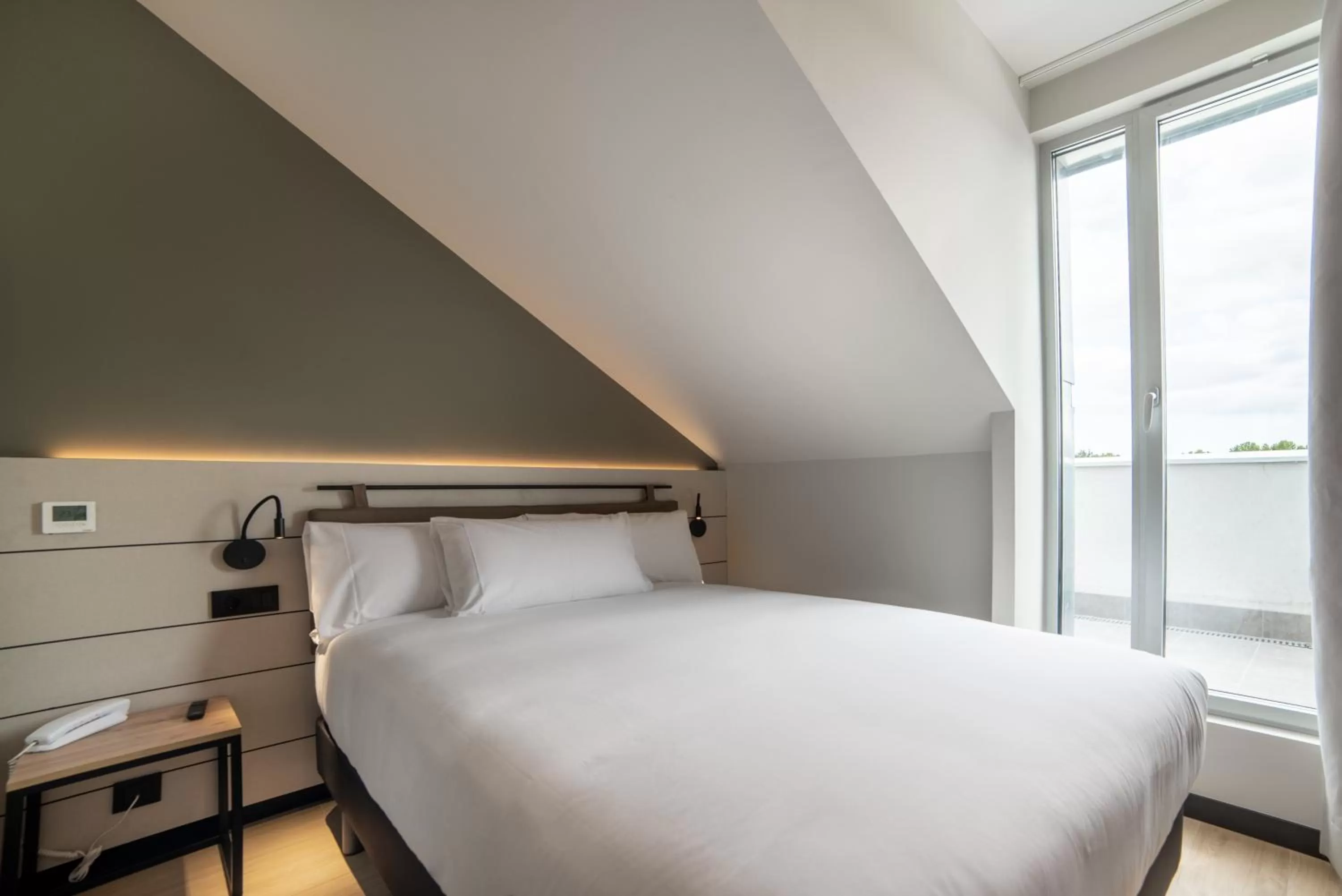 Bed in Hotel Bed4U Santander