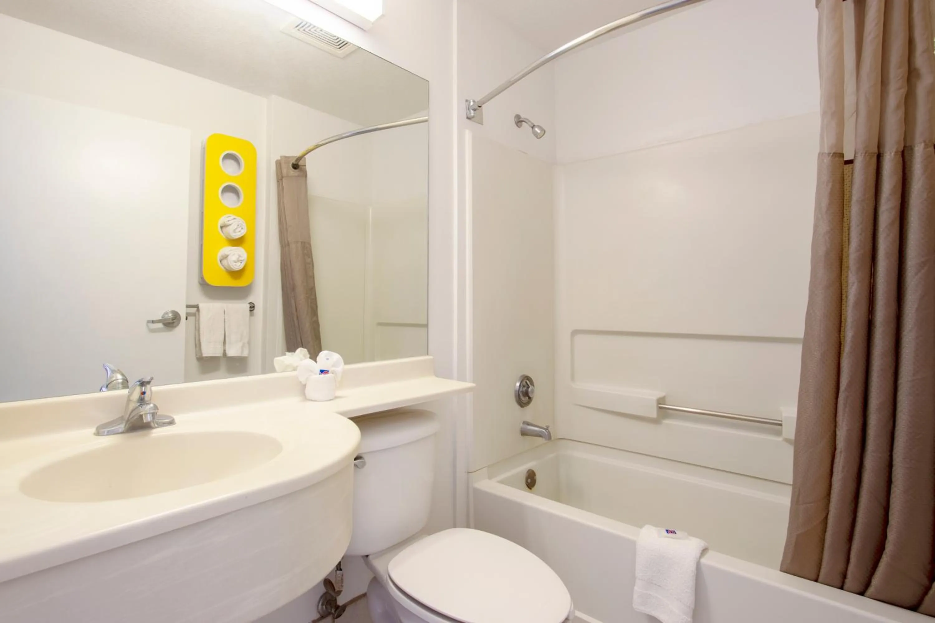 Bathroom in Motel 6-El Paso, TX - Southeast