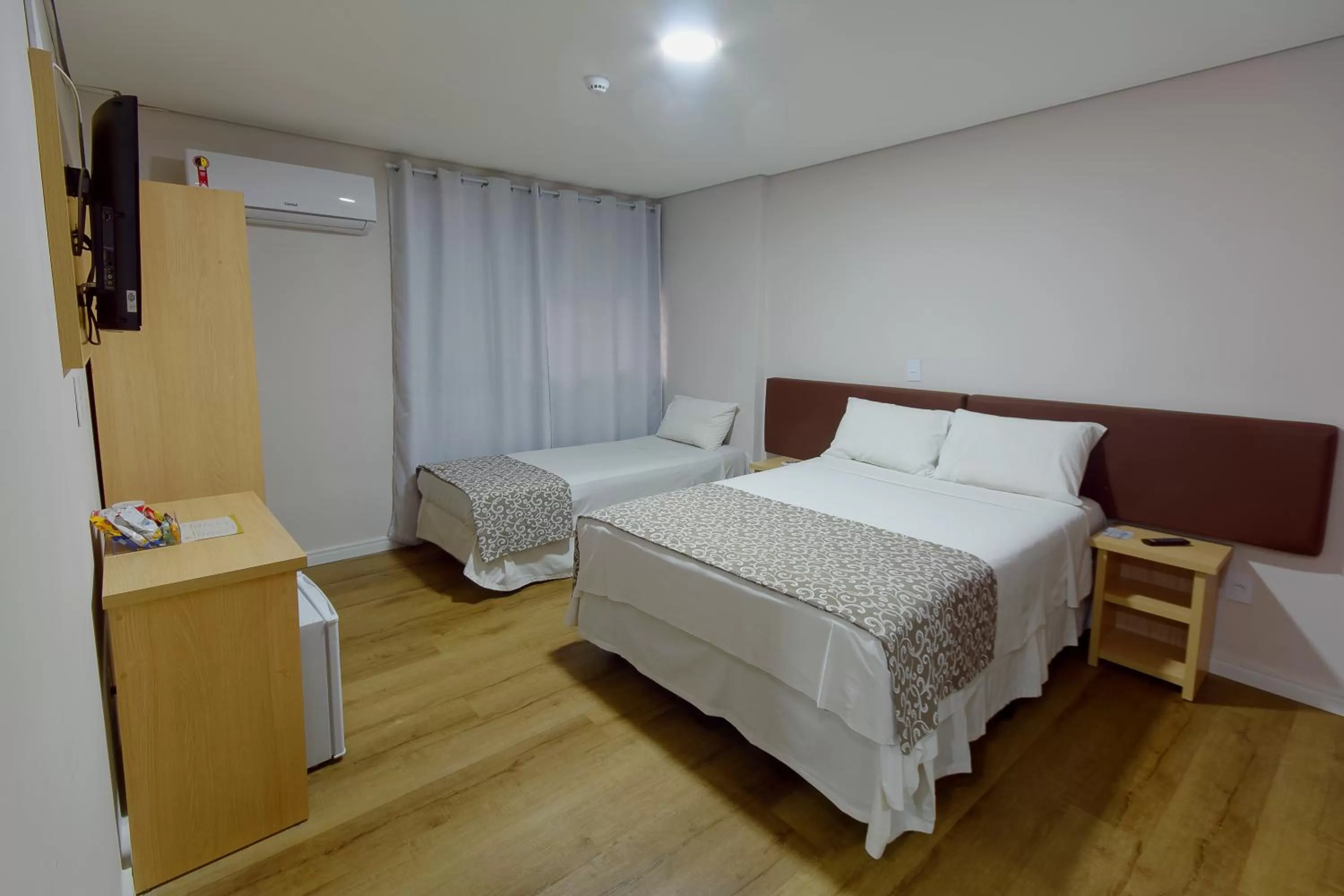 Bed in Fênix Hotel Bom Retiro