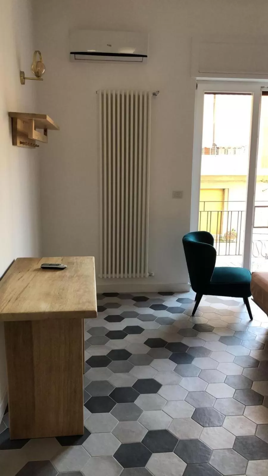 air conditioner in chiesa russa