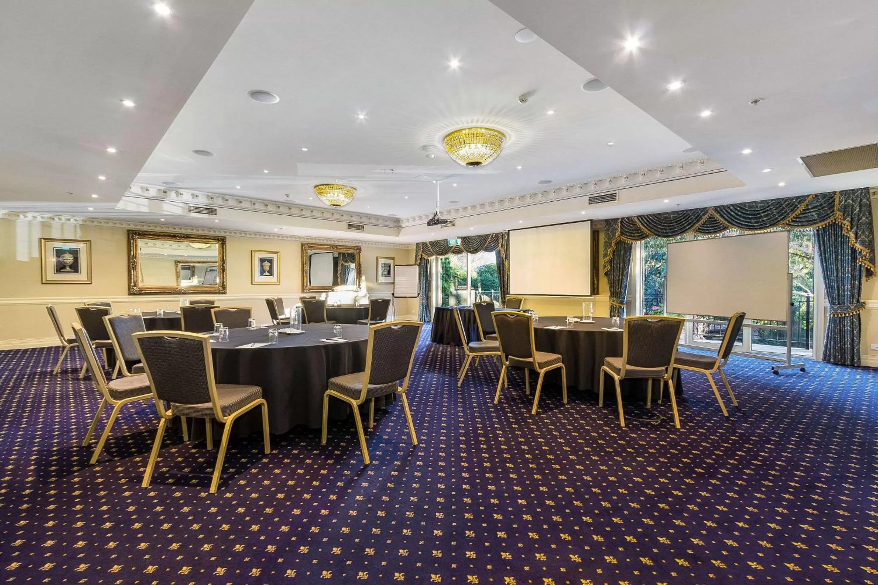 Meeting/conference room in Canterbury International Hotel