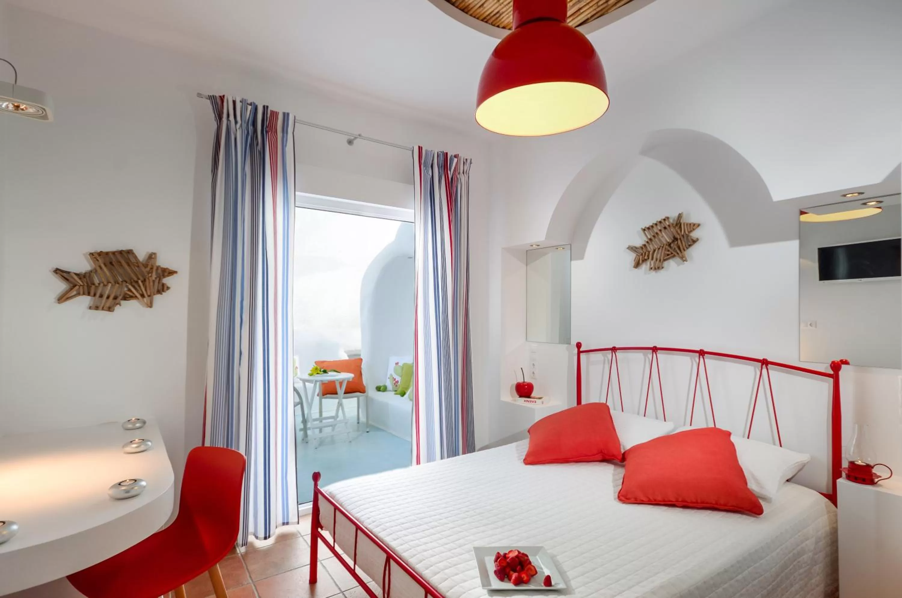 Bed in Adriani Hotel