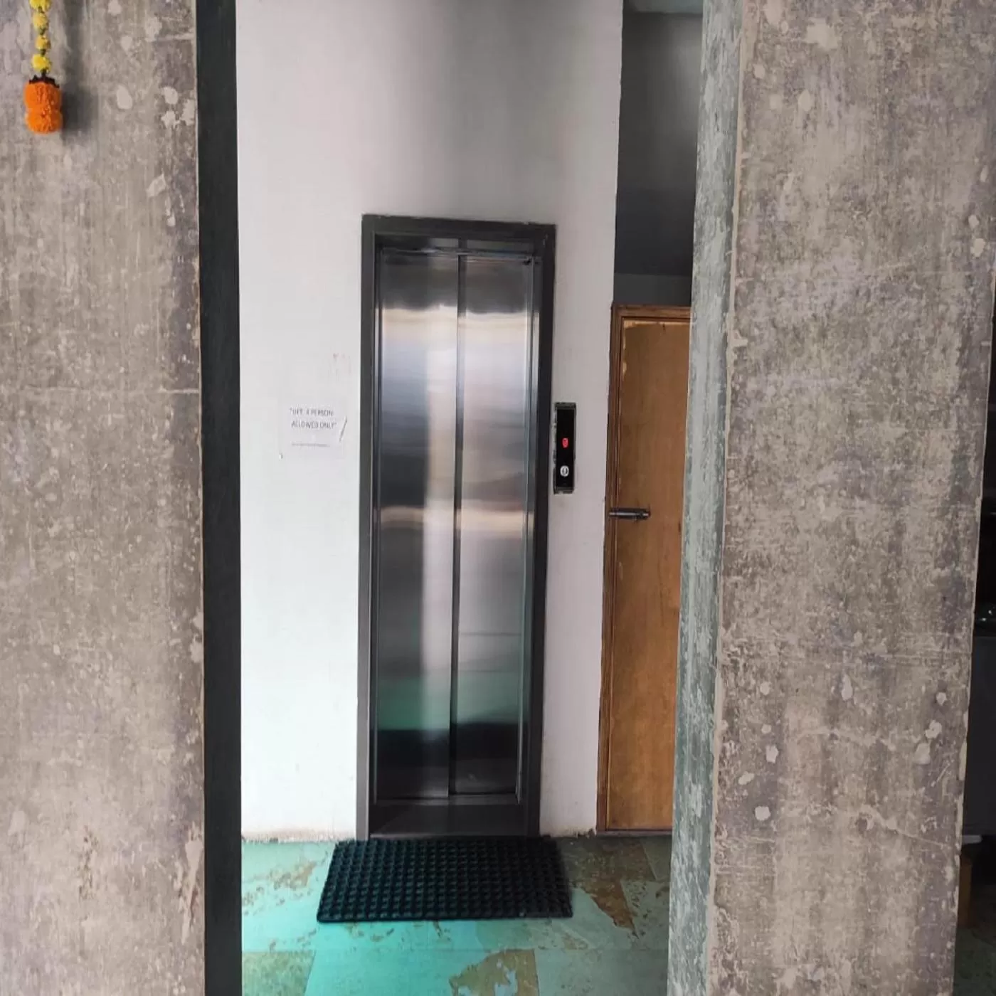 elevator in Shankar Residency, Akkalkot