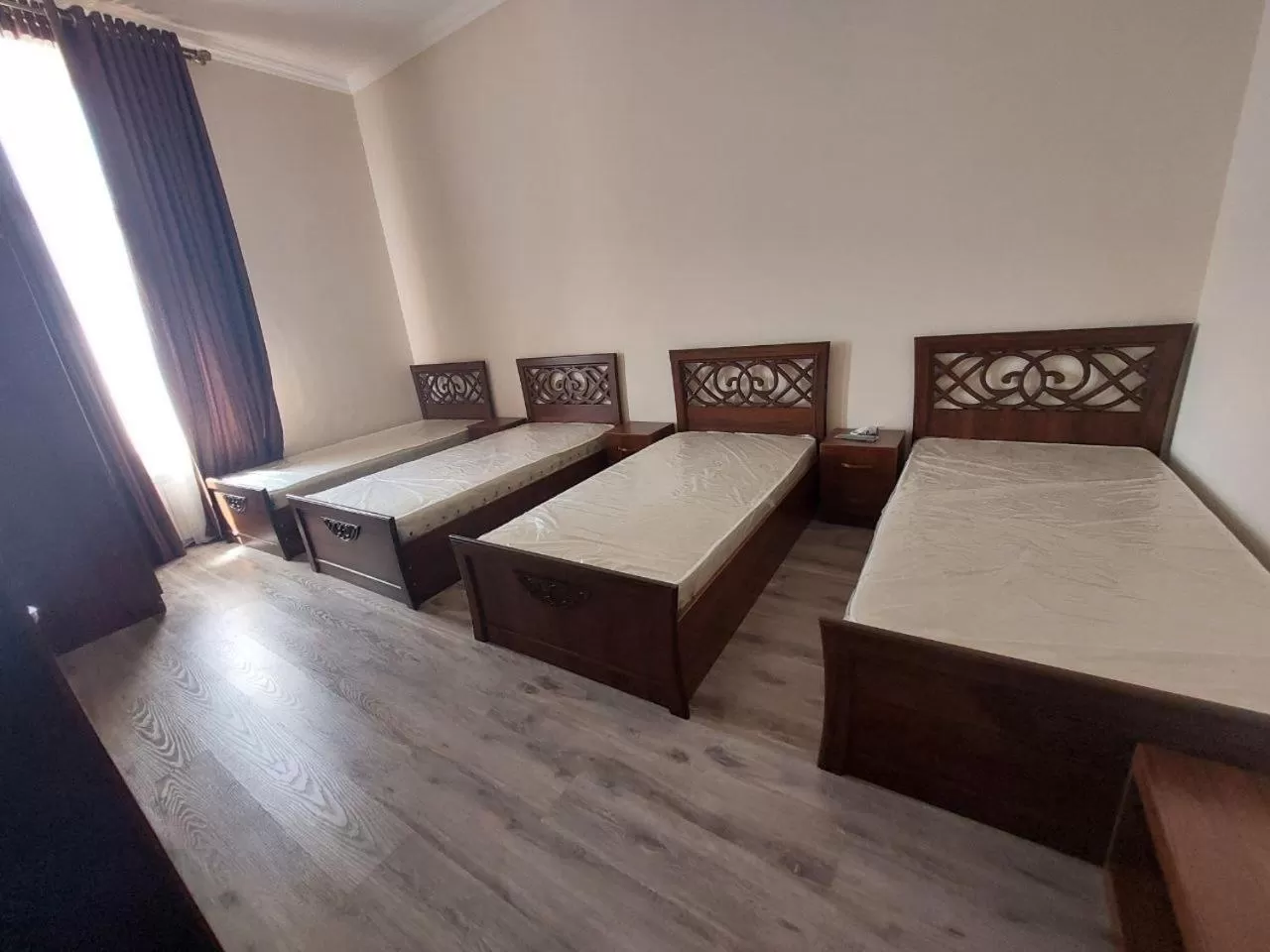 Photo of the whole room, Bed in Samarabonu Hotel
