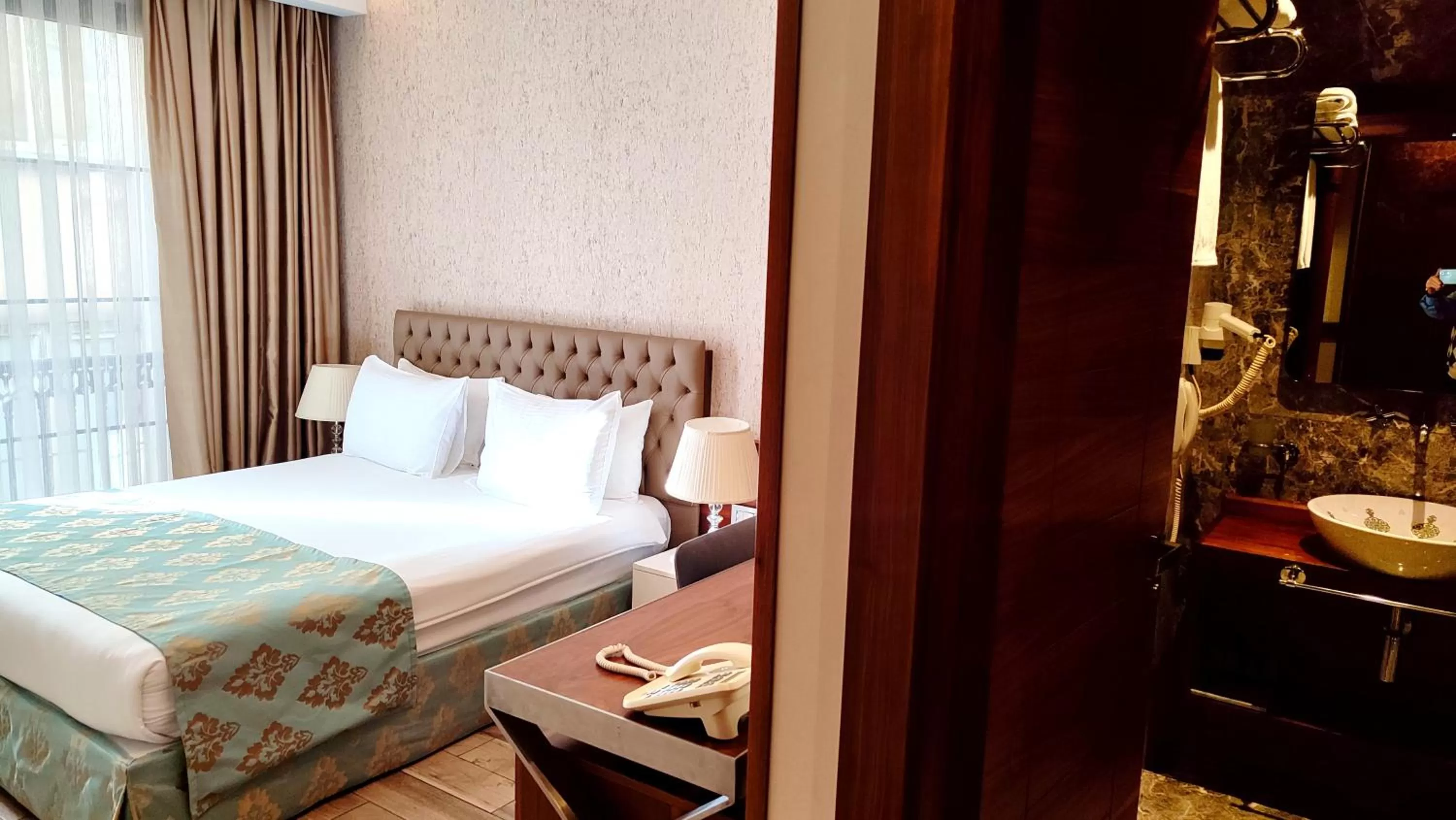 Bed in Old Port Hotel