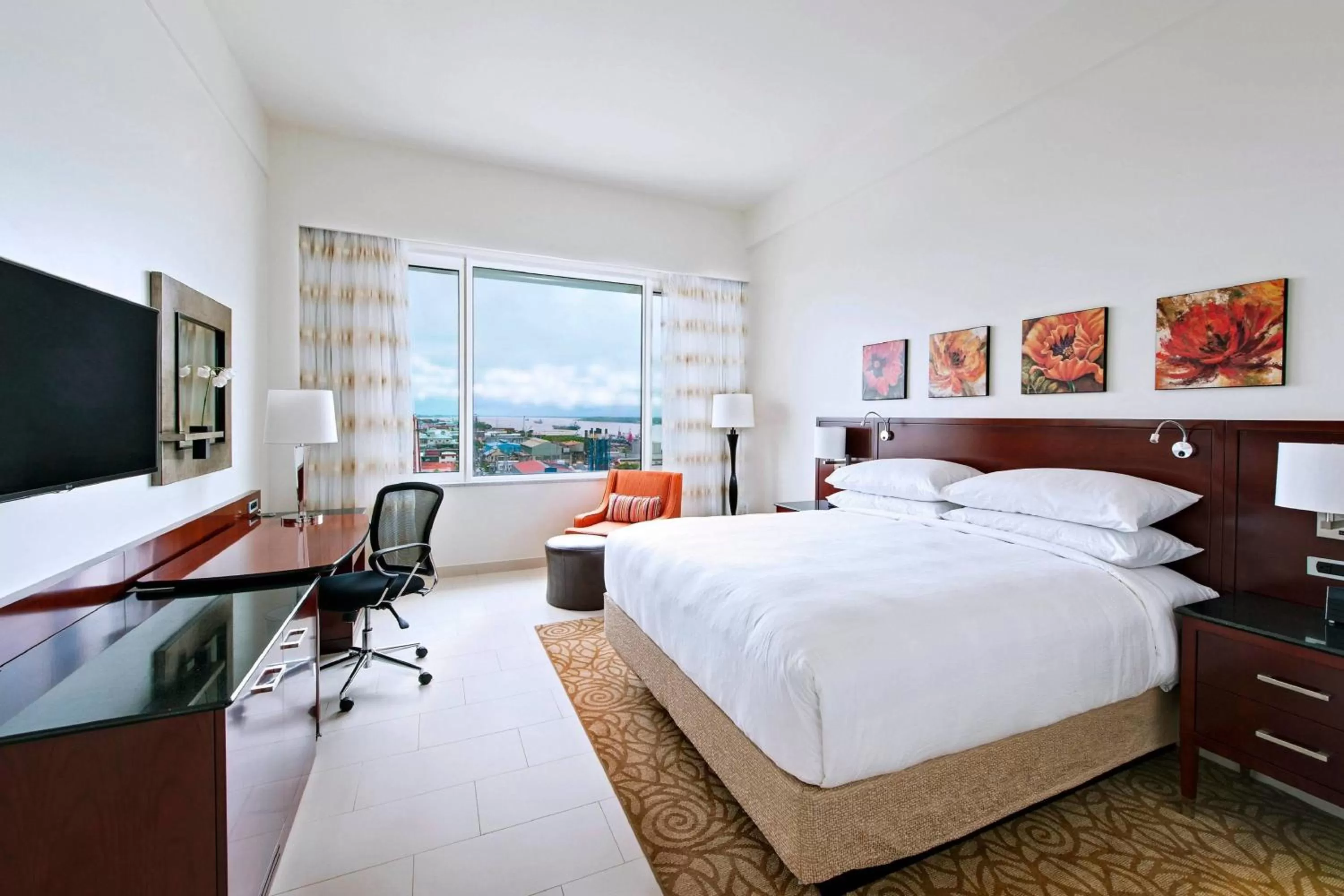 Photo of the whole room, Bed in Guyana Marriott Hotel Georgetown