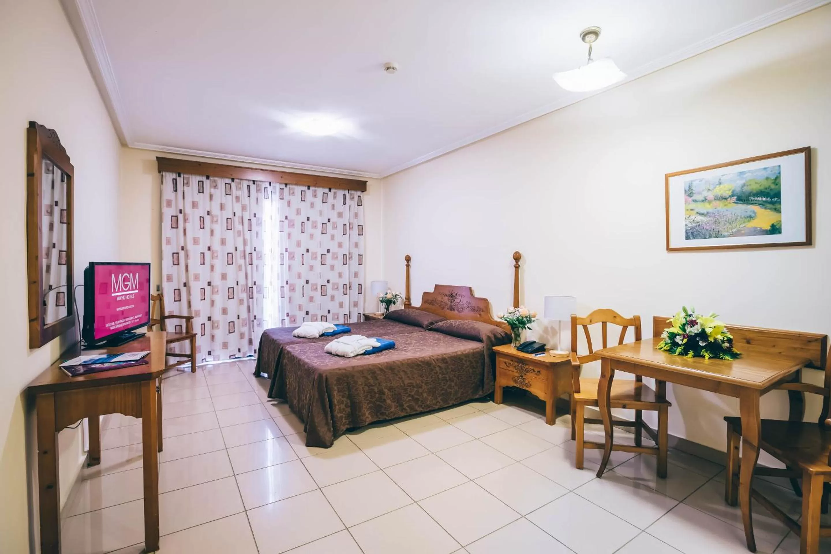 Bedroom, Bed in Grand Muthu Golf Plaza Hotel & Spa