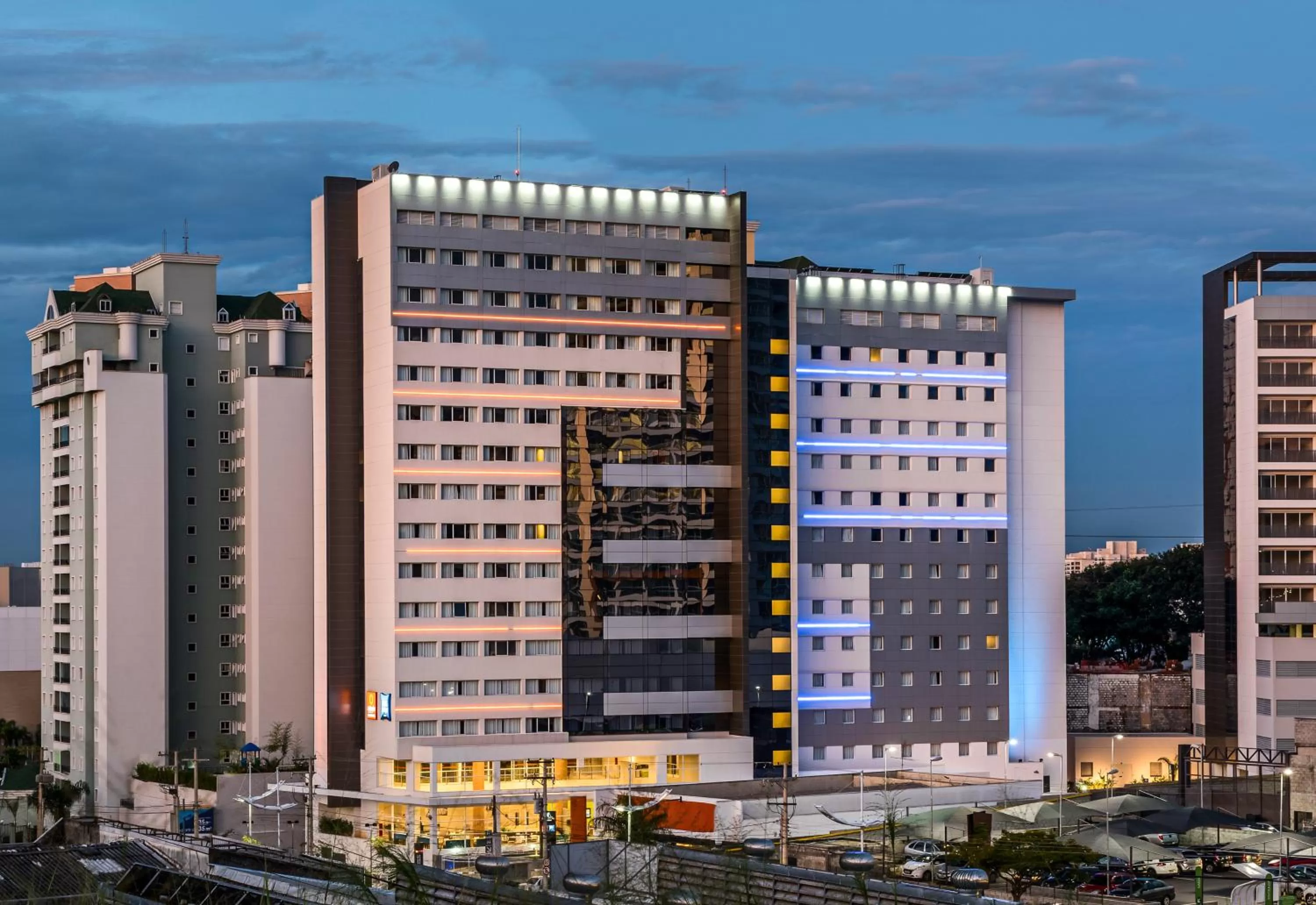 Property building in Mercure Jundiai Shopping