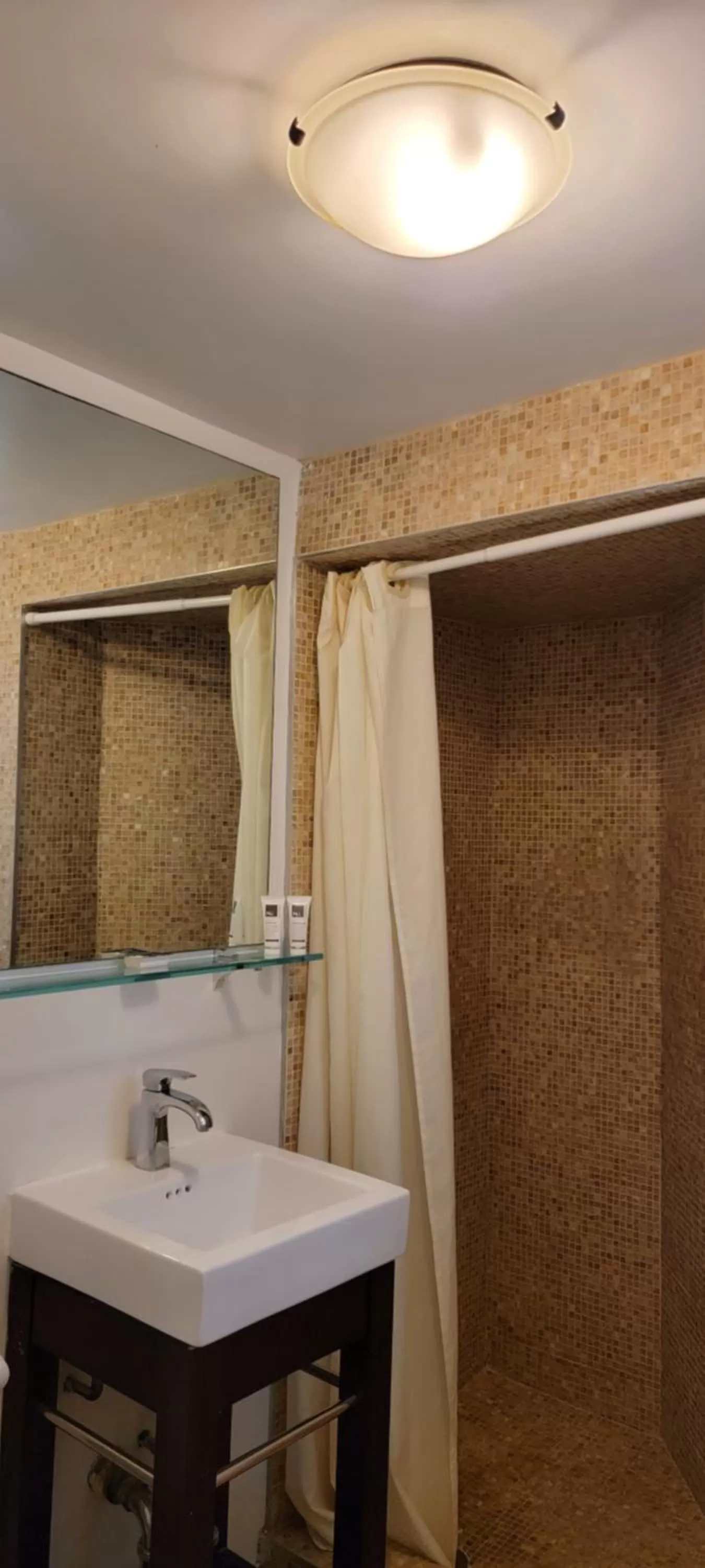 Bathroom in Incentra Village Hotel