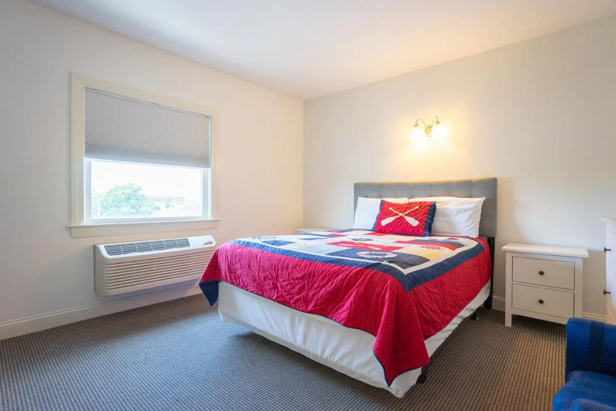 Queen Room in Rhea's Inn Queen Room in Rhea's Inn