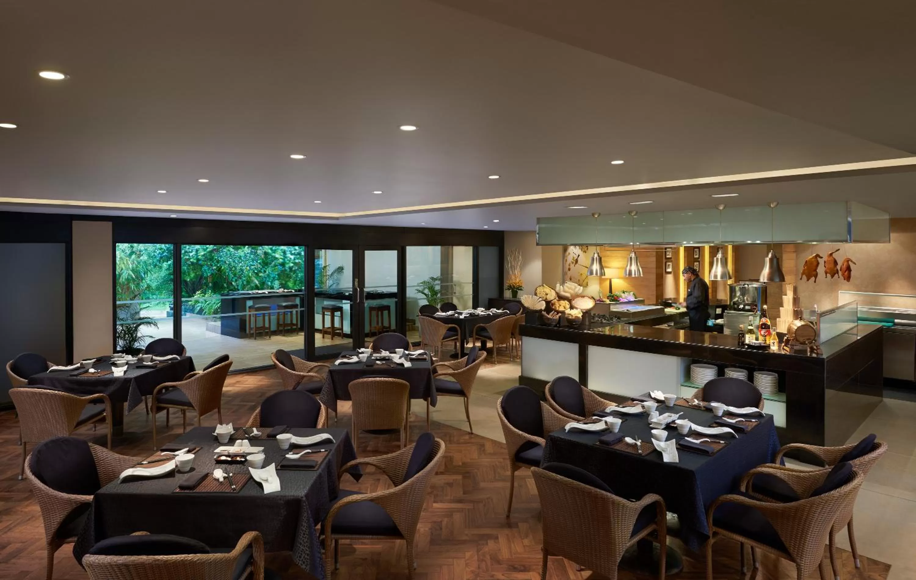 Restaurant/places to eat in Cinnamon Grand Colombo