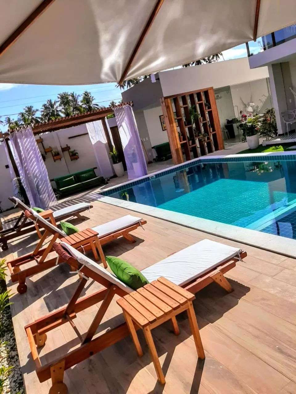 Swimming pool in Pousada Ricoco