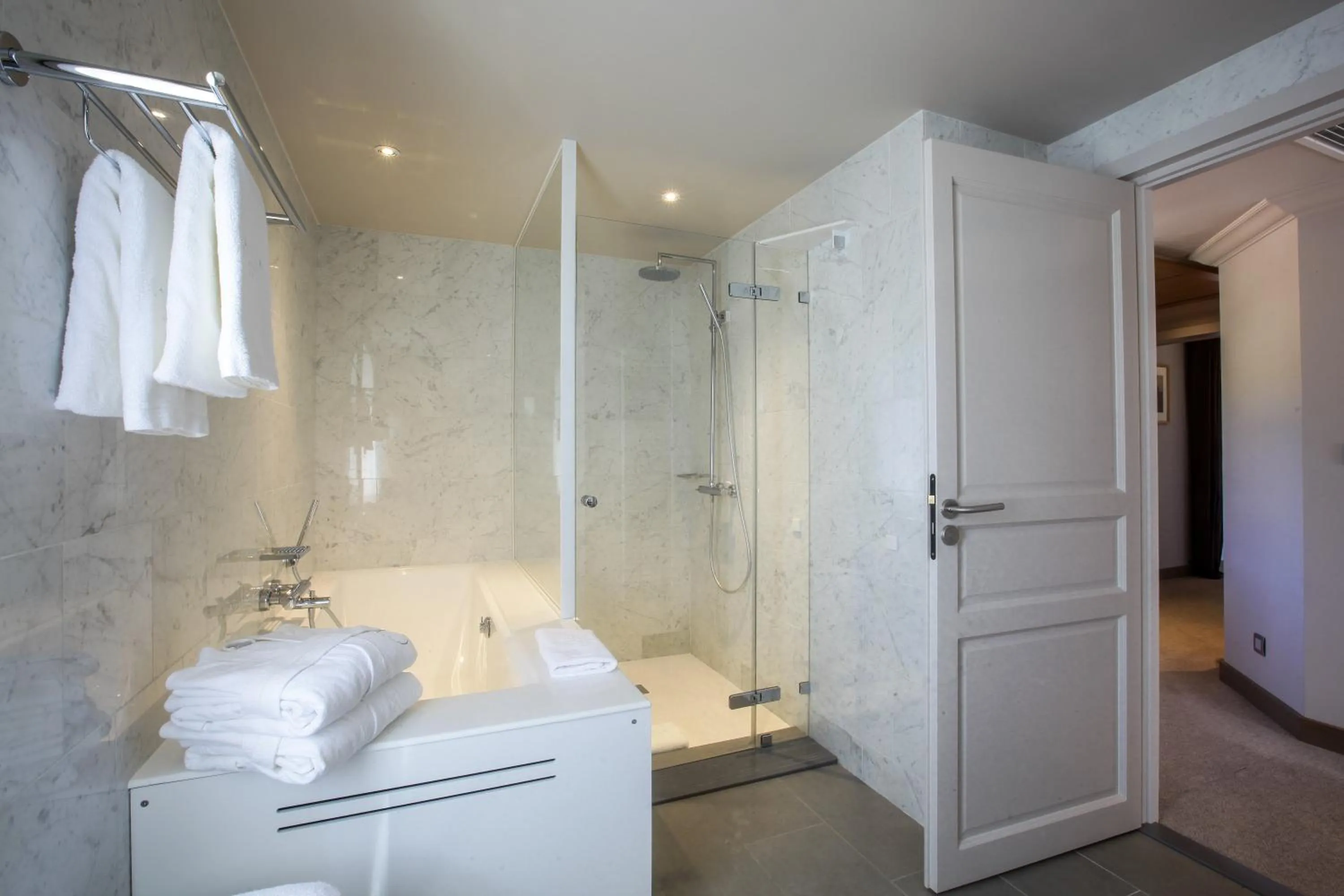 Bathroom in La Villa Calvi