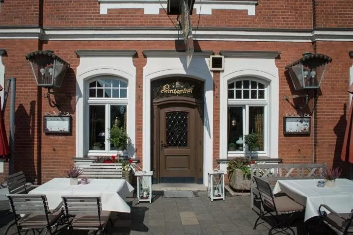 Facade/entrance in Hotel Lindenhof
