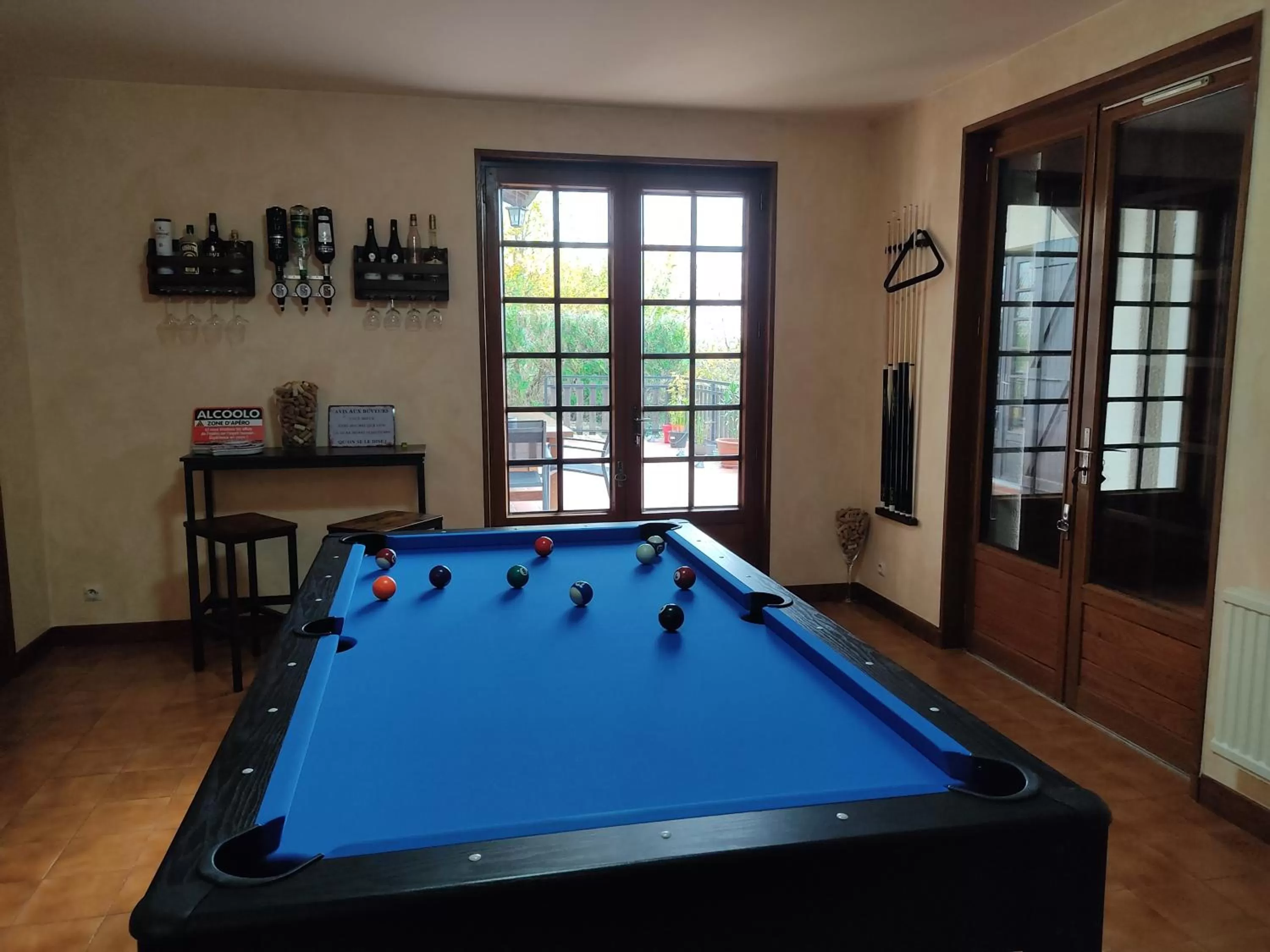 Billiard, Billiards in Chez Sam
