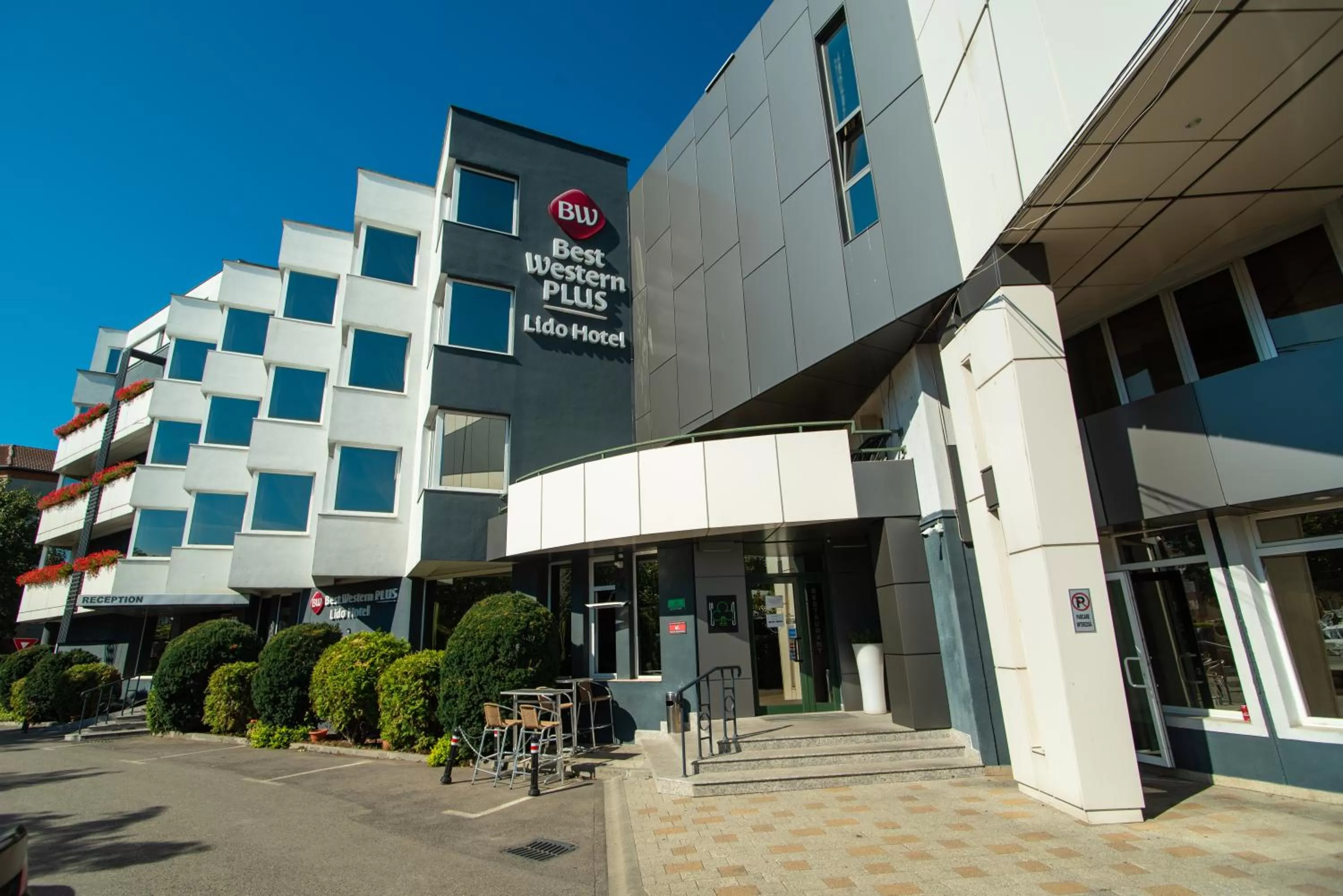 Property building in Best Western Plus Lido Hotel