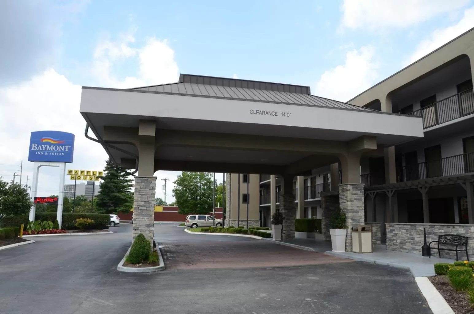 Property building in Baymont by Wyndham Nashville Airport