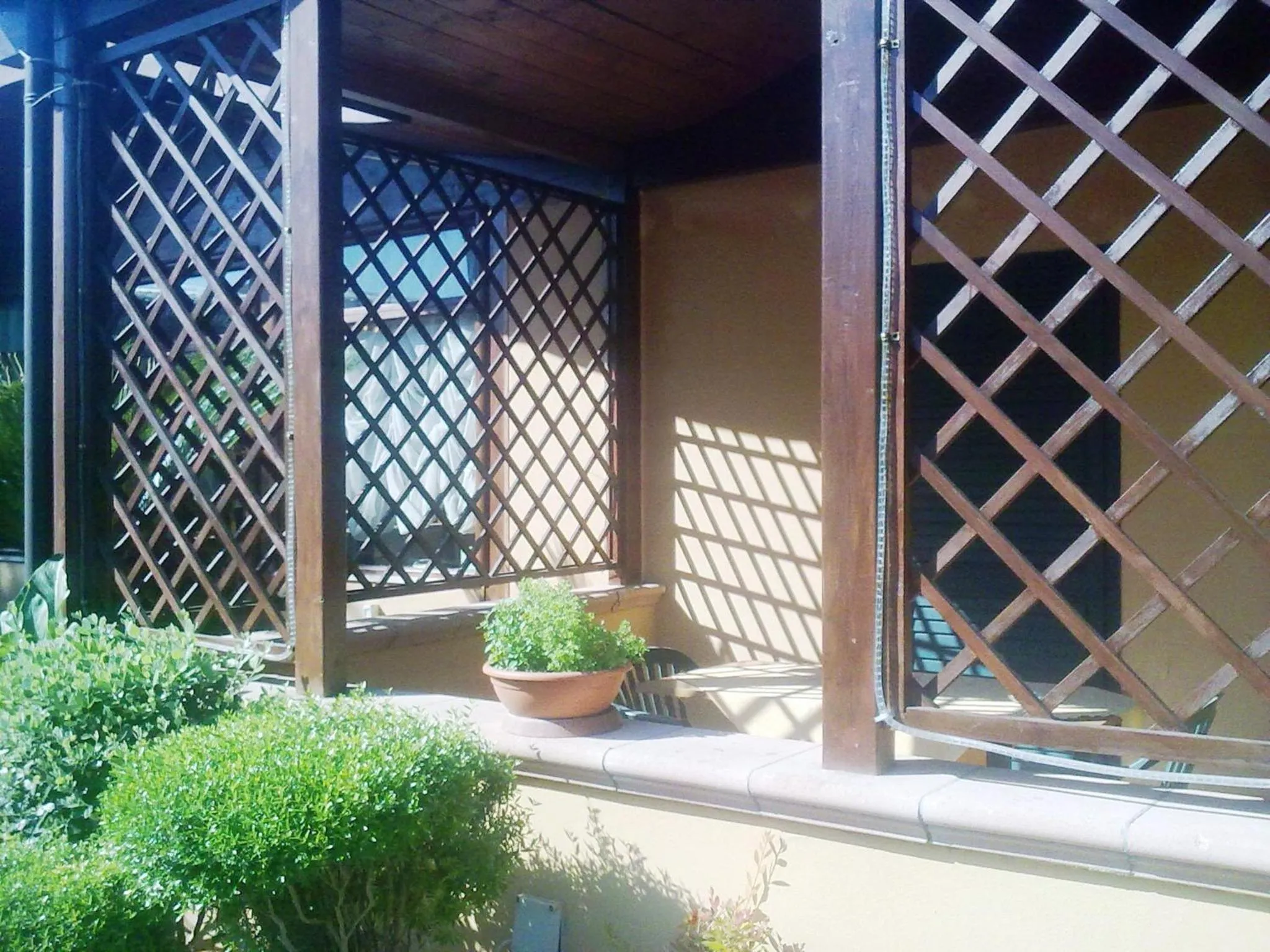 Balcony/Terrace in Green Park Hotel