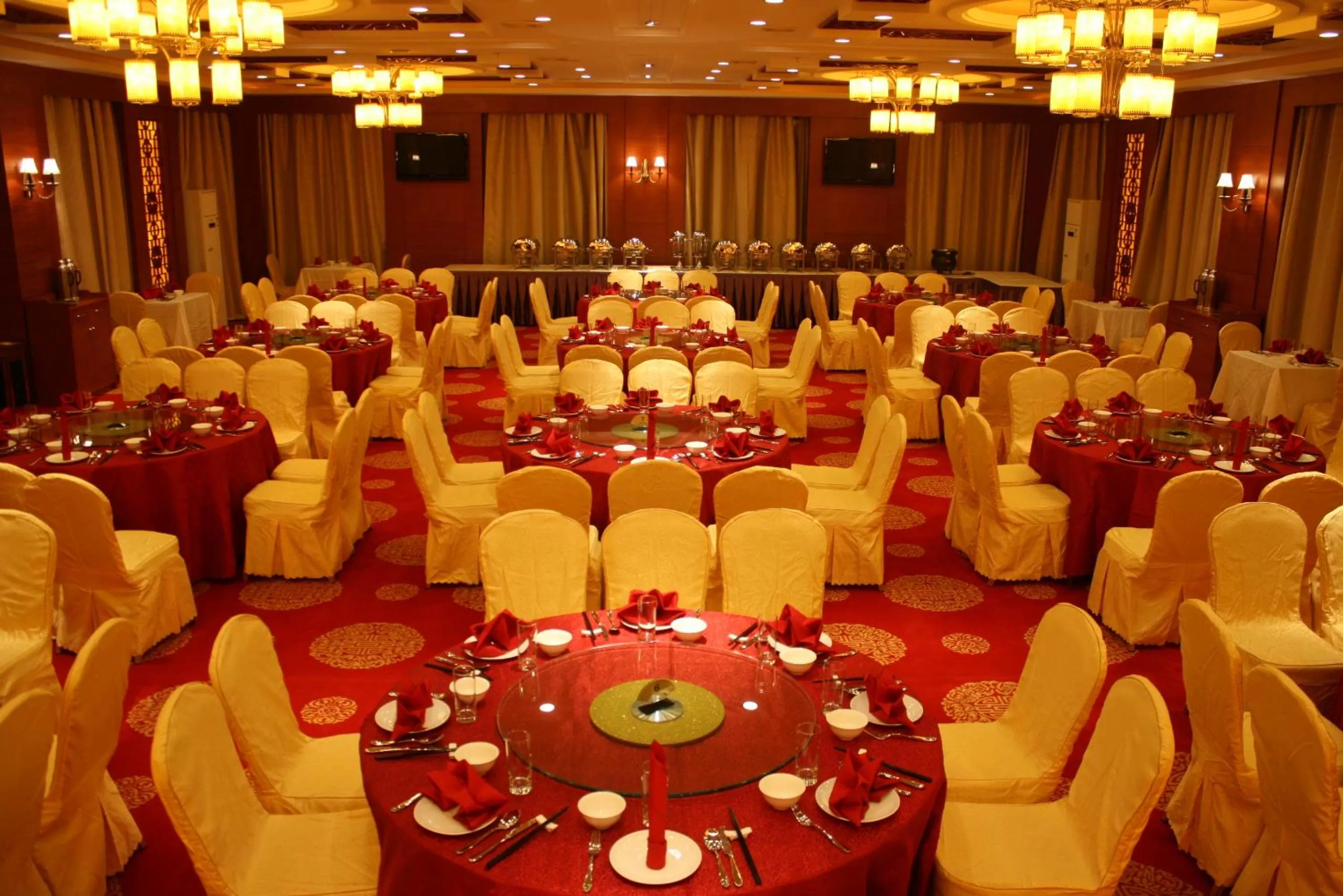 Dinner, Banquet Facilities in Sogecoa Golden Peacock