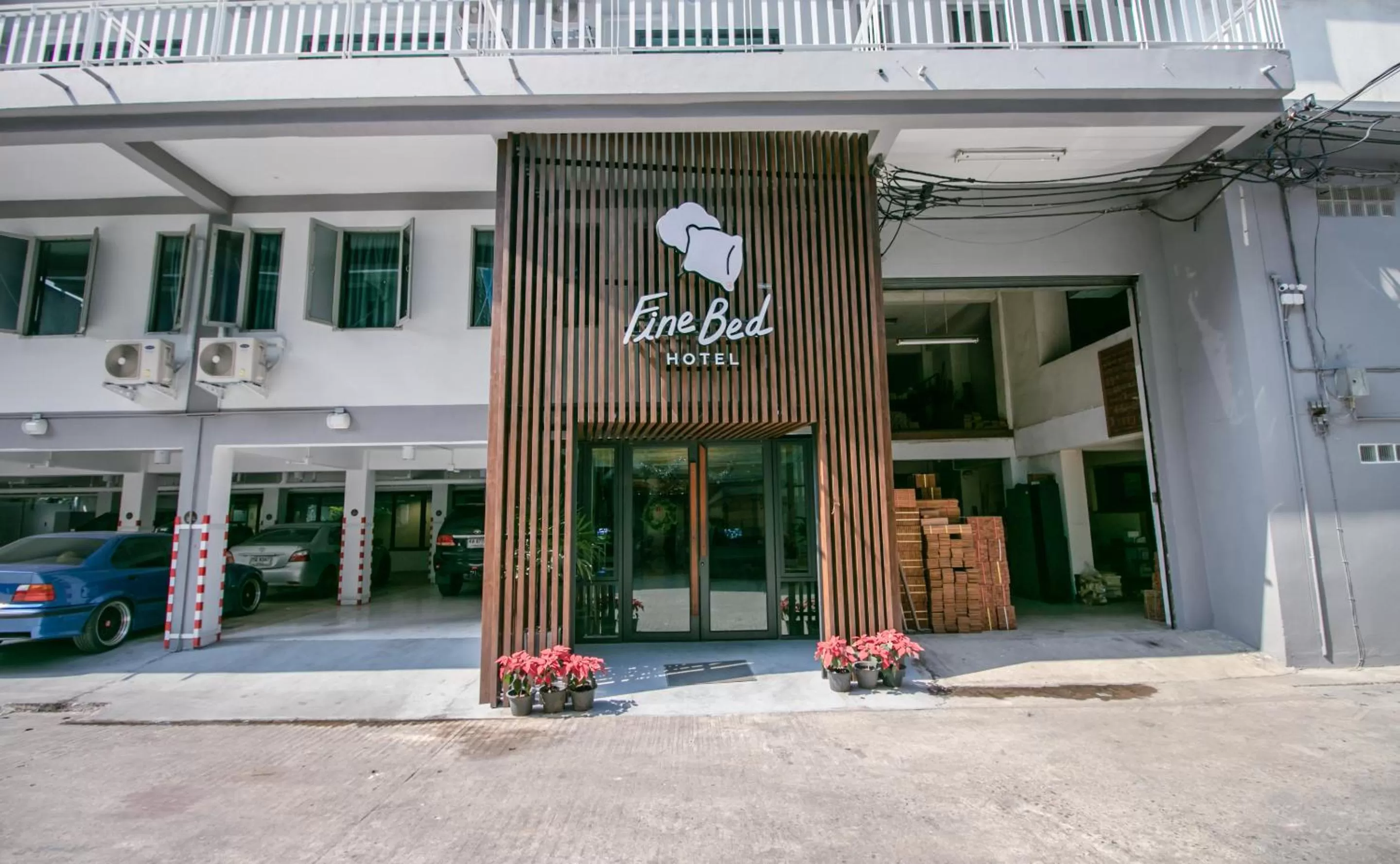 Property building in Fine Bed Hotel