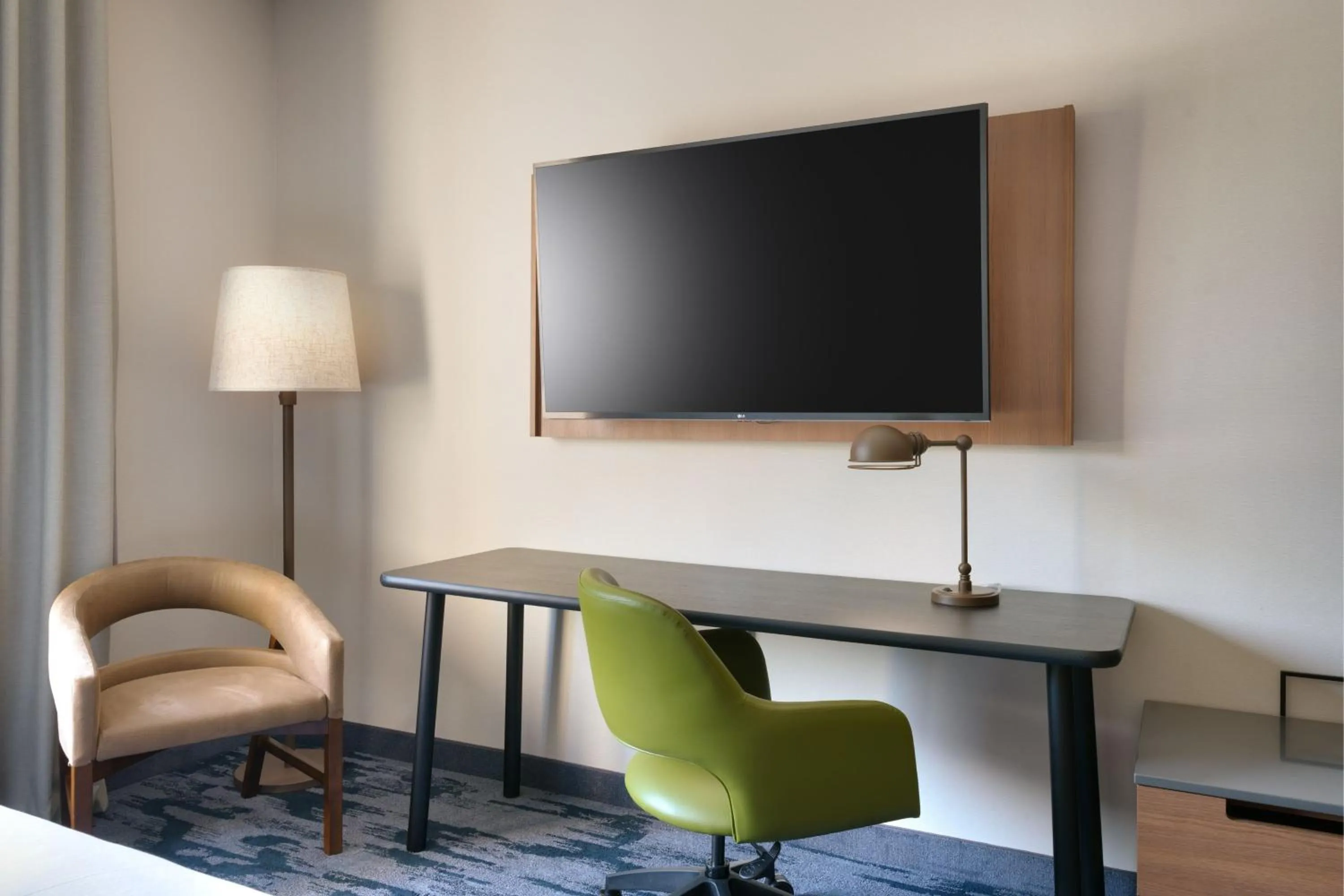 Photo of the whole room in Fairfield by Marriott Inn & Suites Salt Lake City Cottonwood