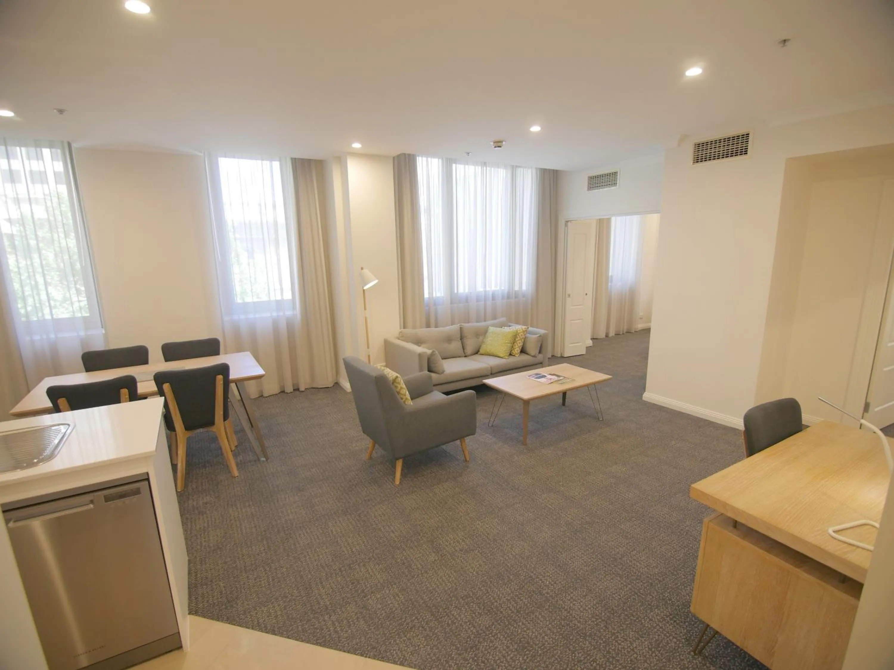 Living room, Seating Area in Quality Apartments Adelaide Central