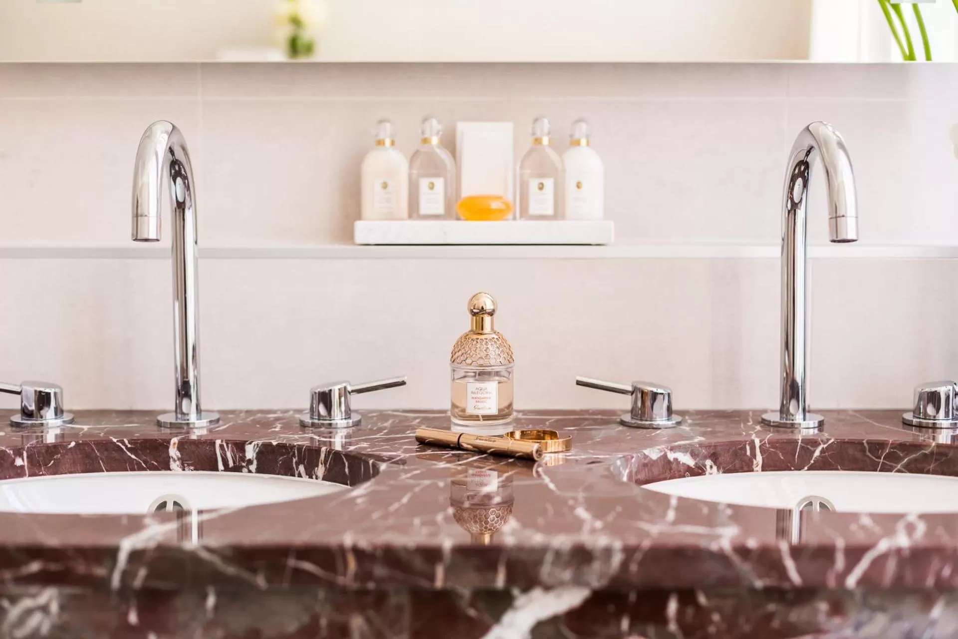 Bathroom in Hôtel Alfred Sommier