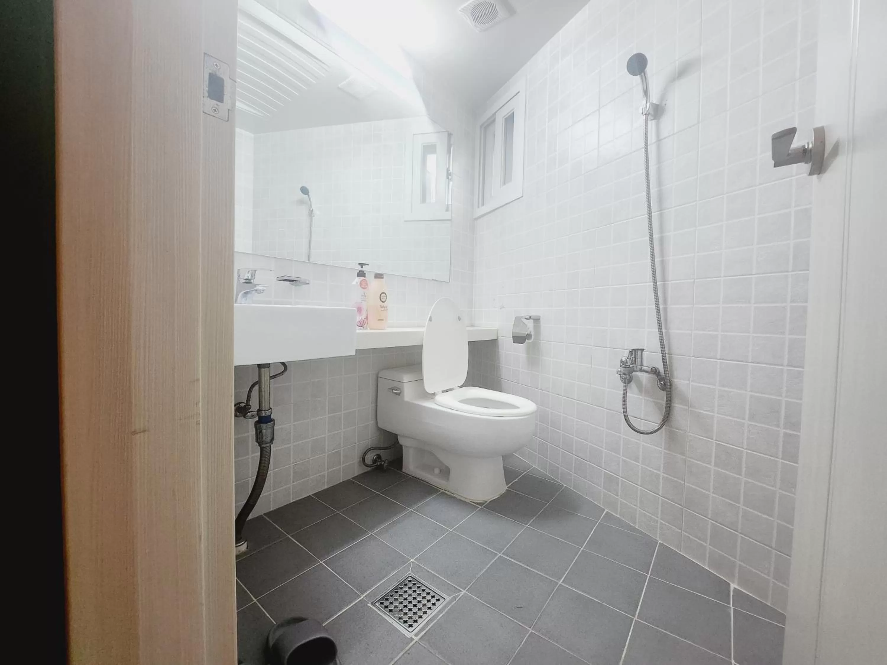 Toilet in Olive hostel R(Residence)