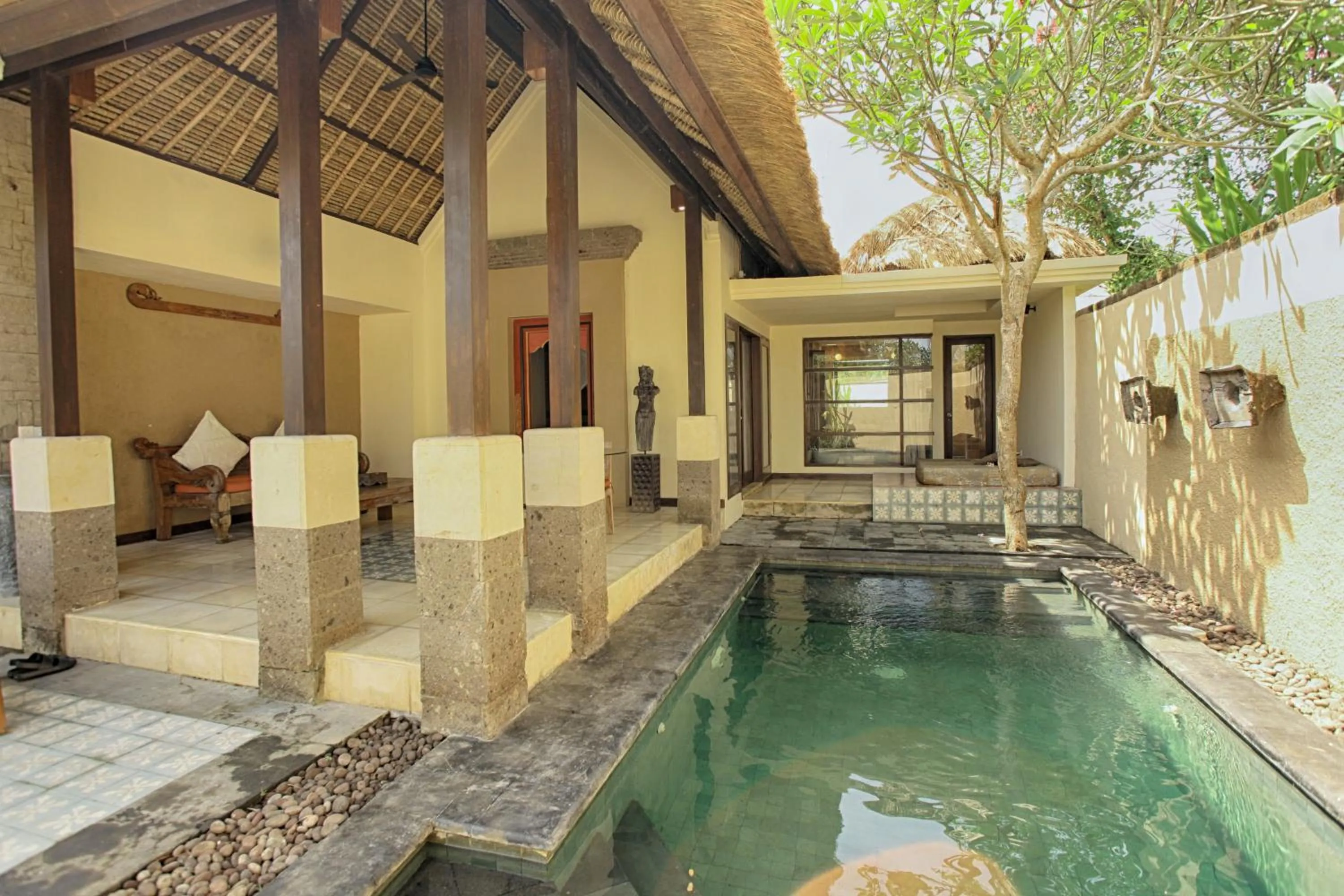 Property building in Visakha Sanur by Puri Signatures