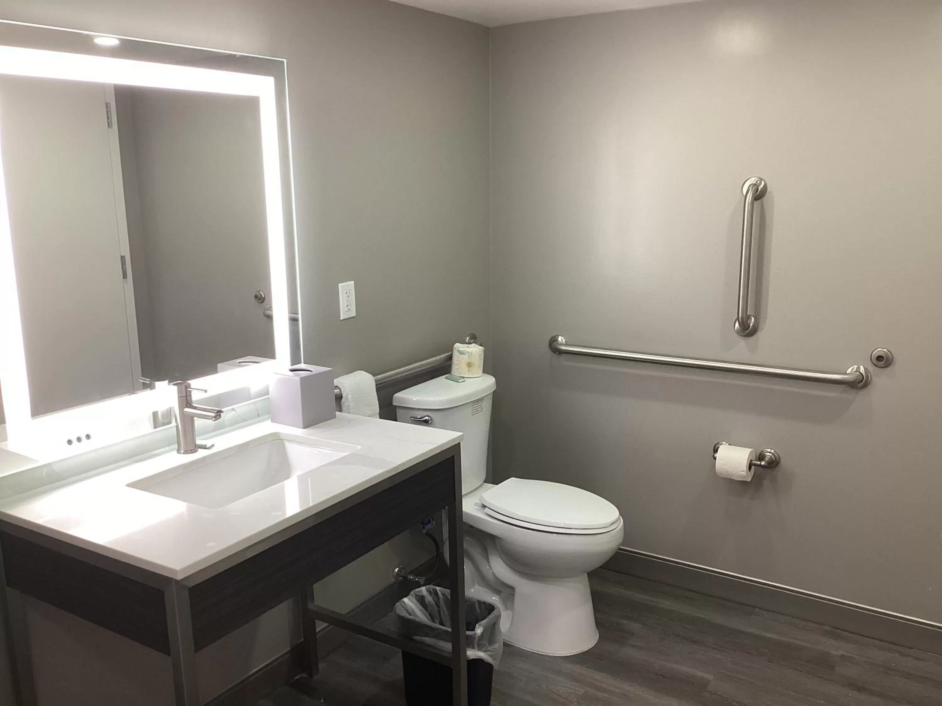 Toilet in Super 8 by Wyndham Baltimore Northwest