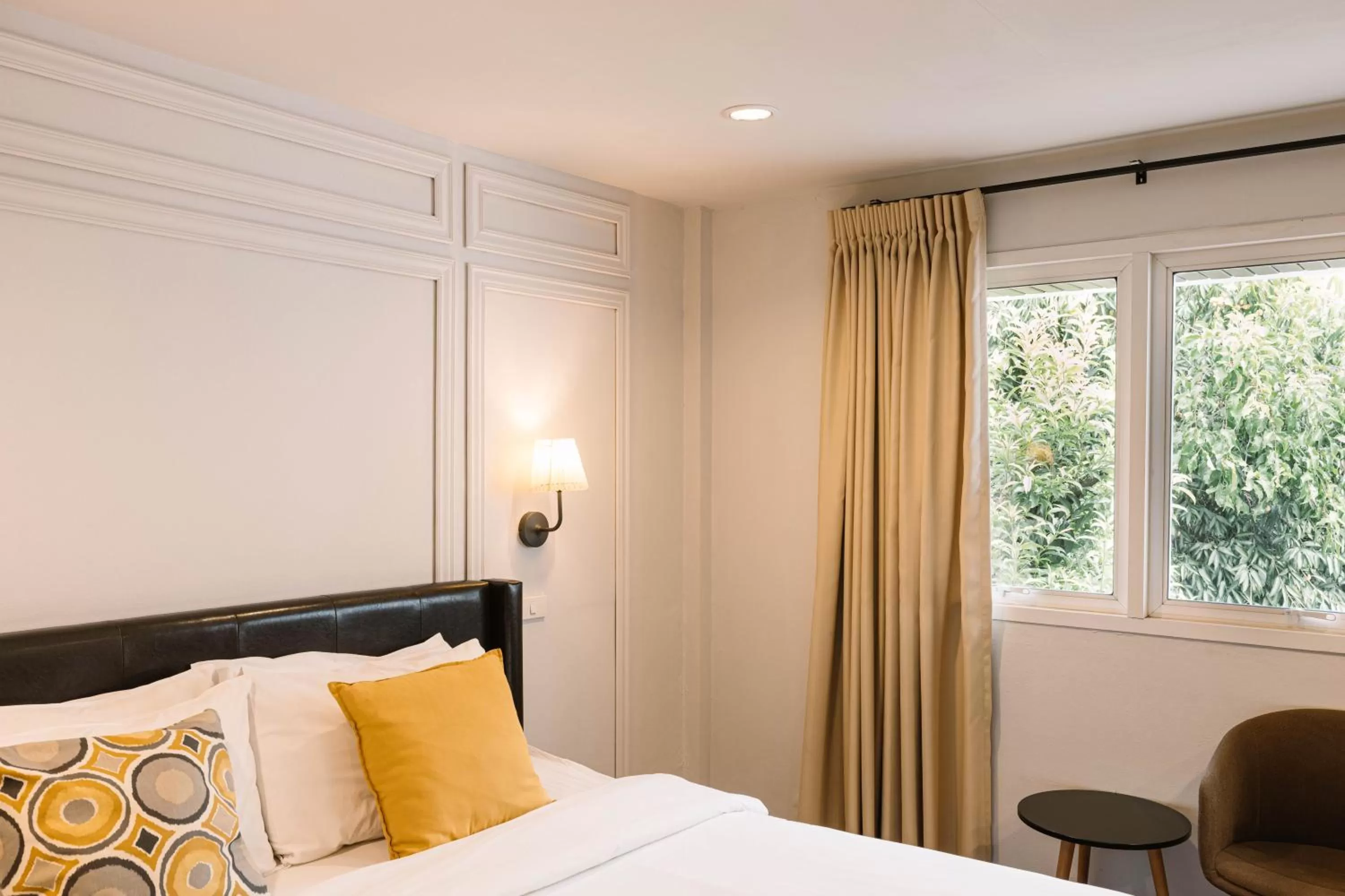 Bedroom, Bed in The Mellow Pillow Hotel @ Chiang Mai Gate