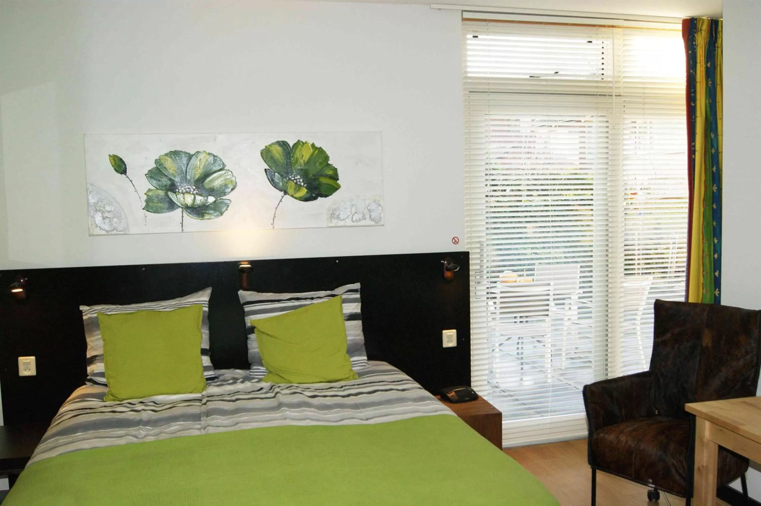 Bed in Bed&Breakfast Maasland