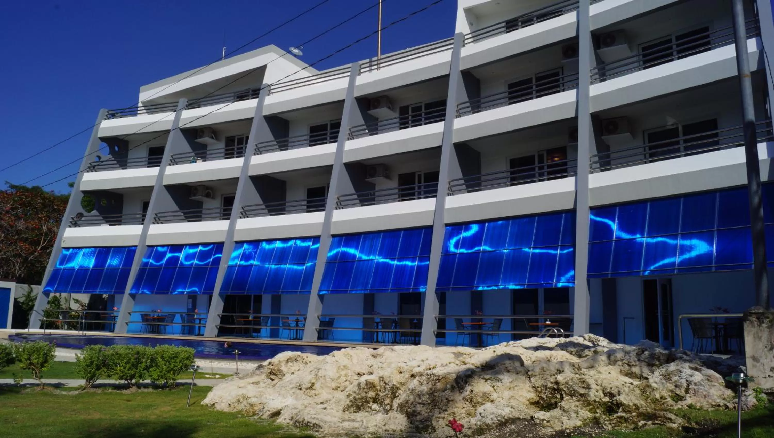 Property building in Panglao Sea Resort - Tangnan