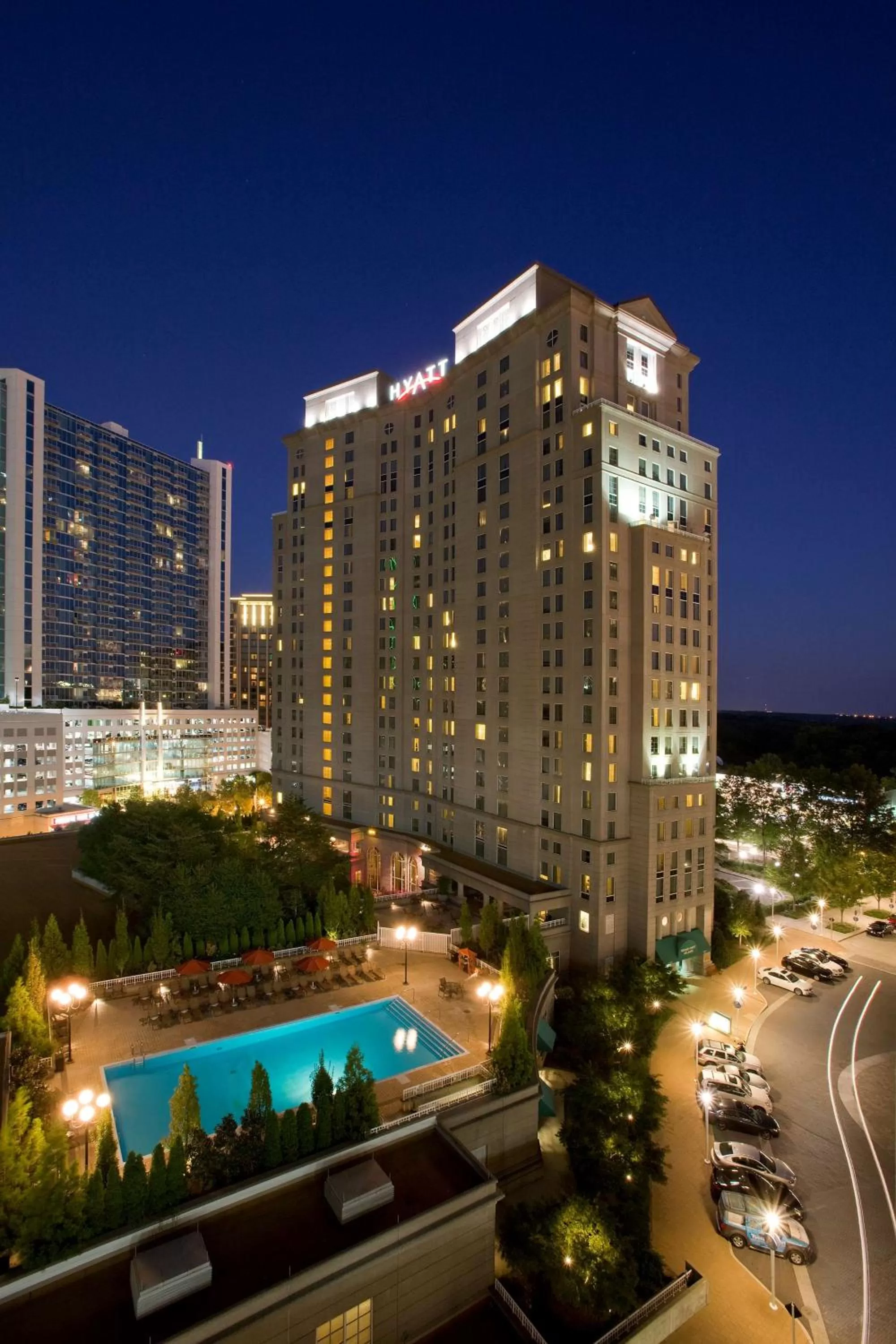 Property building in Grand Hyatt Atlanta in Buckhead