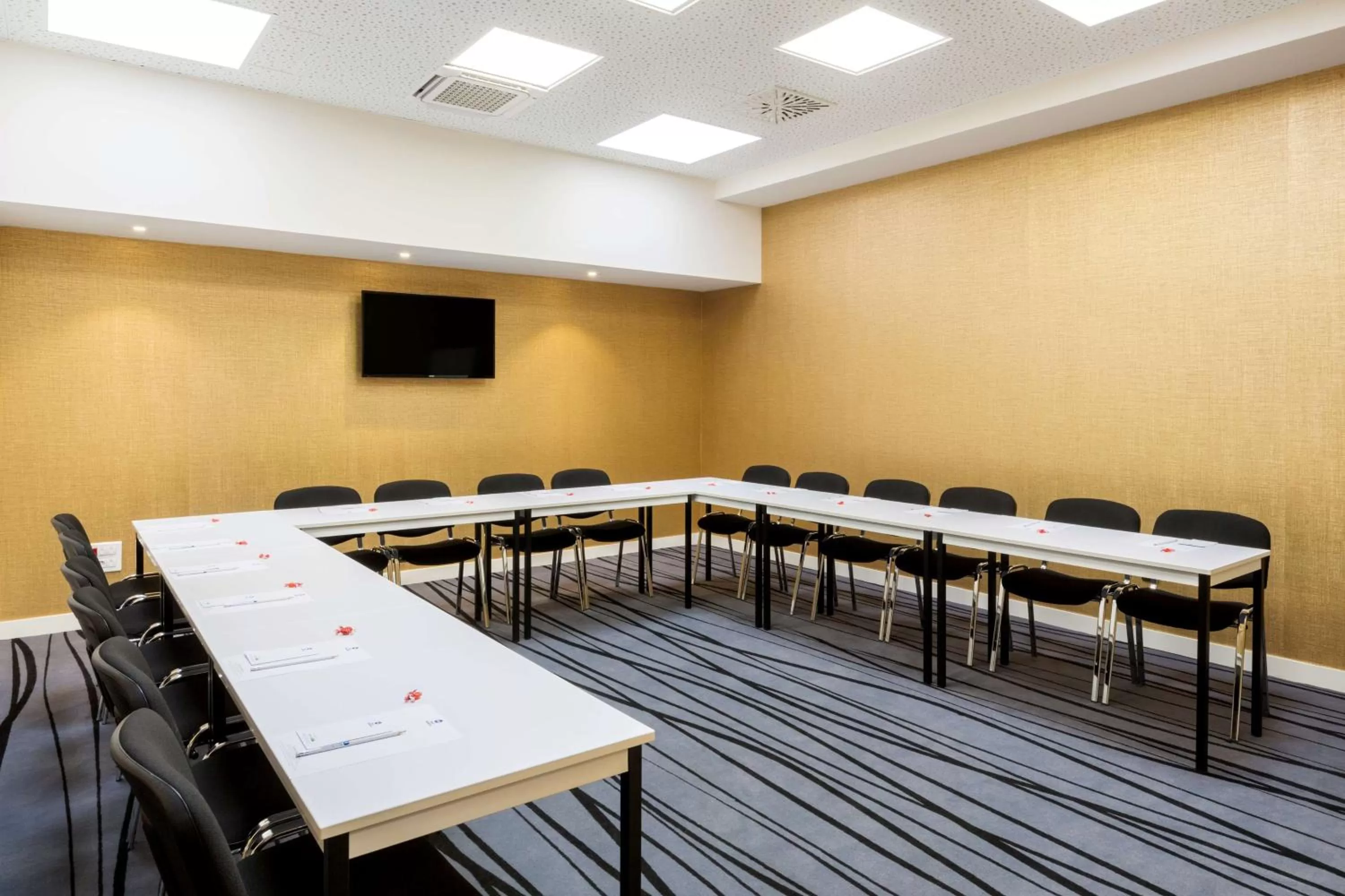 On site in Best Western Hôtel Journel Paris Sud