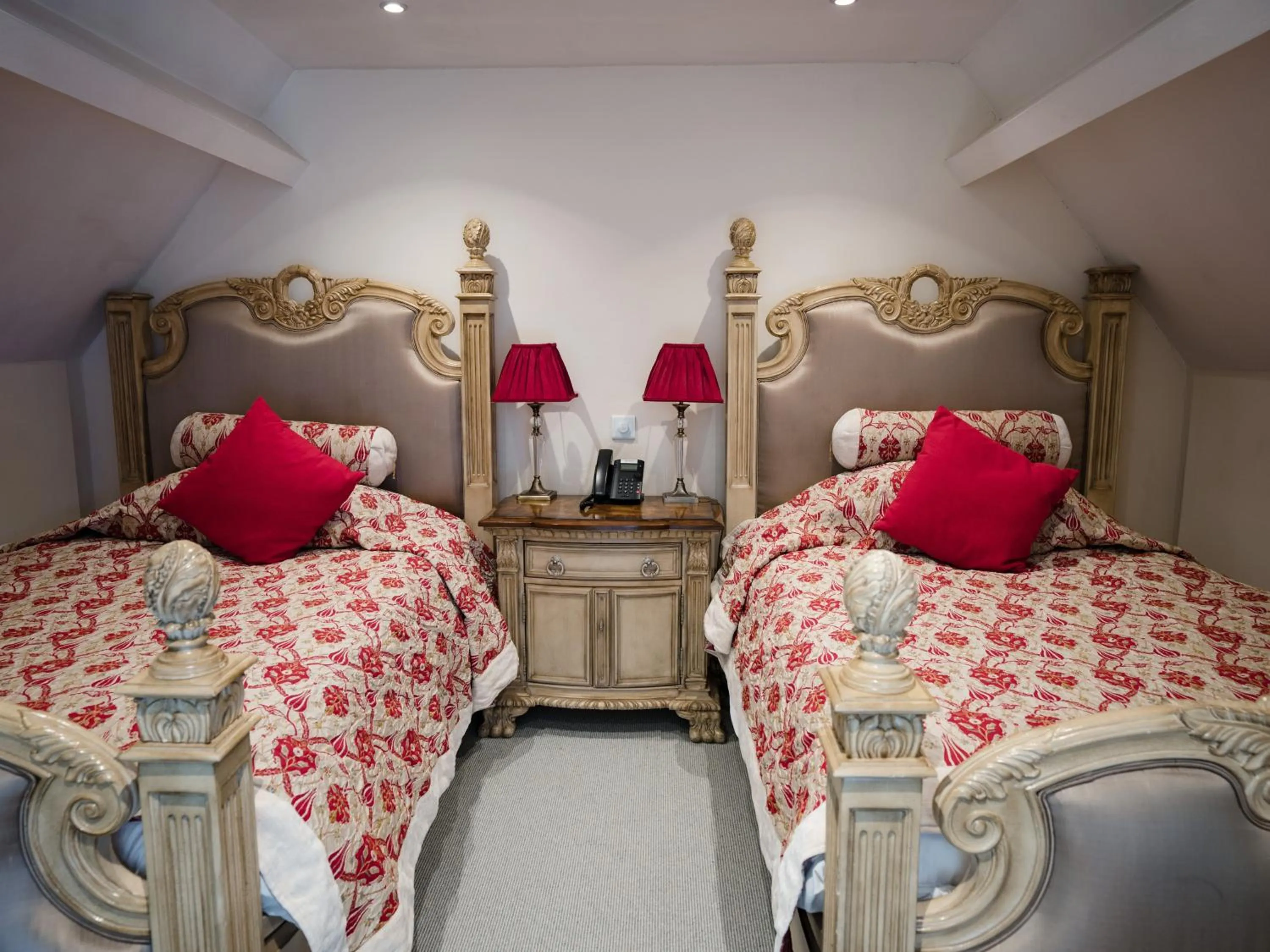 Bed in Berwick Lodge