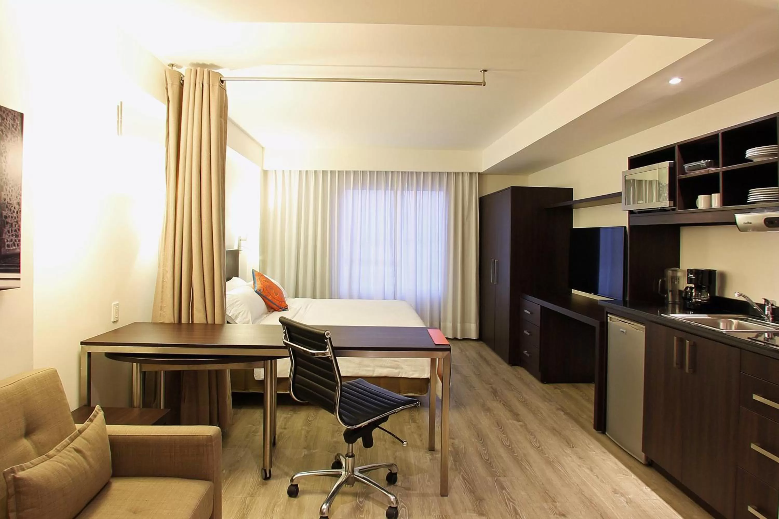 Photo of the whole room in Fiesta Inn Queretaro