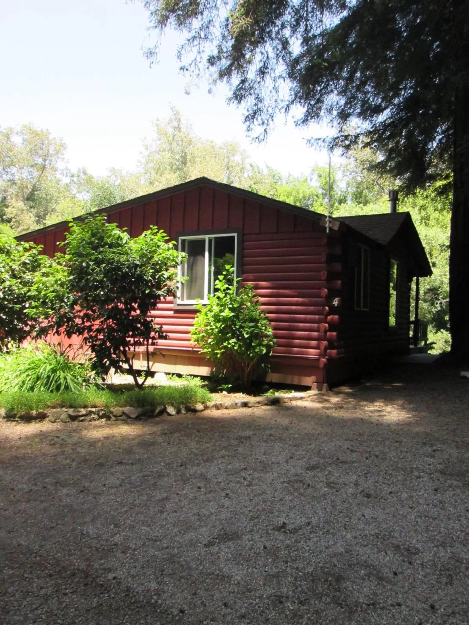 Property Building in Fern River Resort