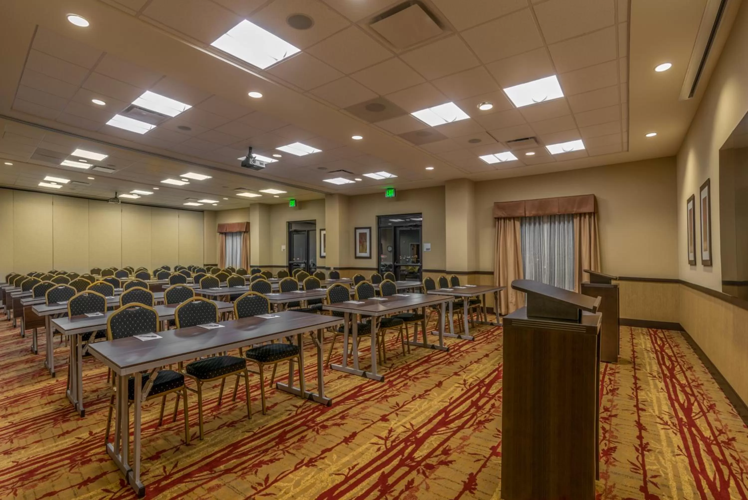 Meeting/conference room in Holiday Inn Express & Suites Denver South - Castle Rock by IHG